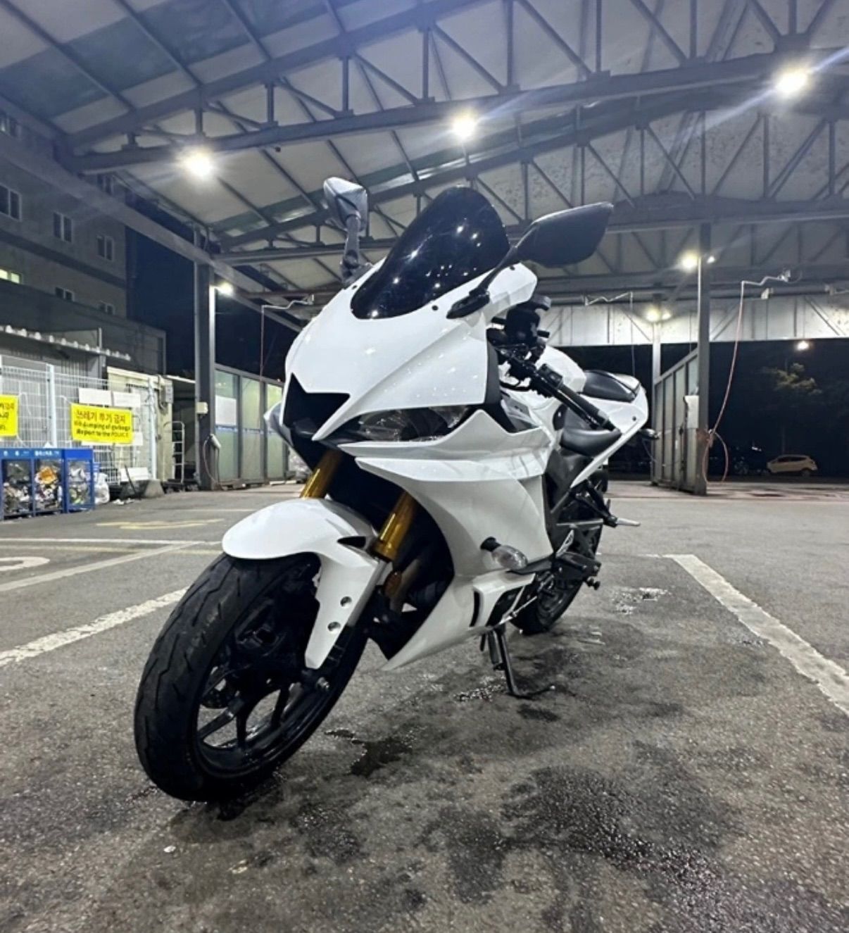 야마하 YZF R3 thumb 2