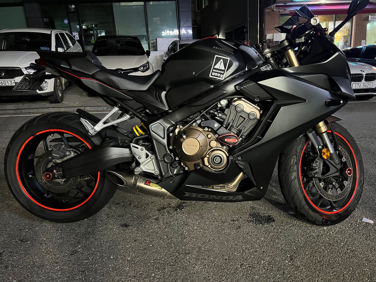 혼다 CBR 650 R MT thumb 2