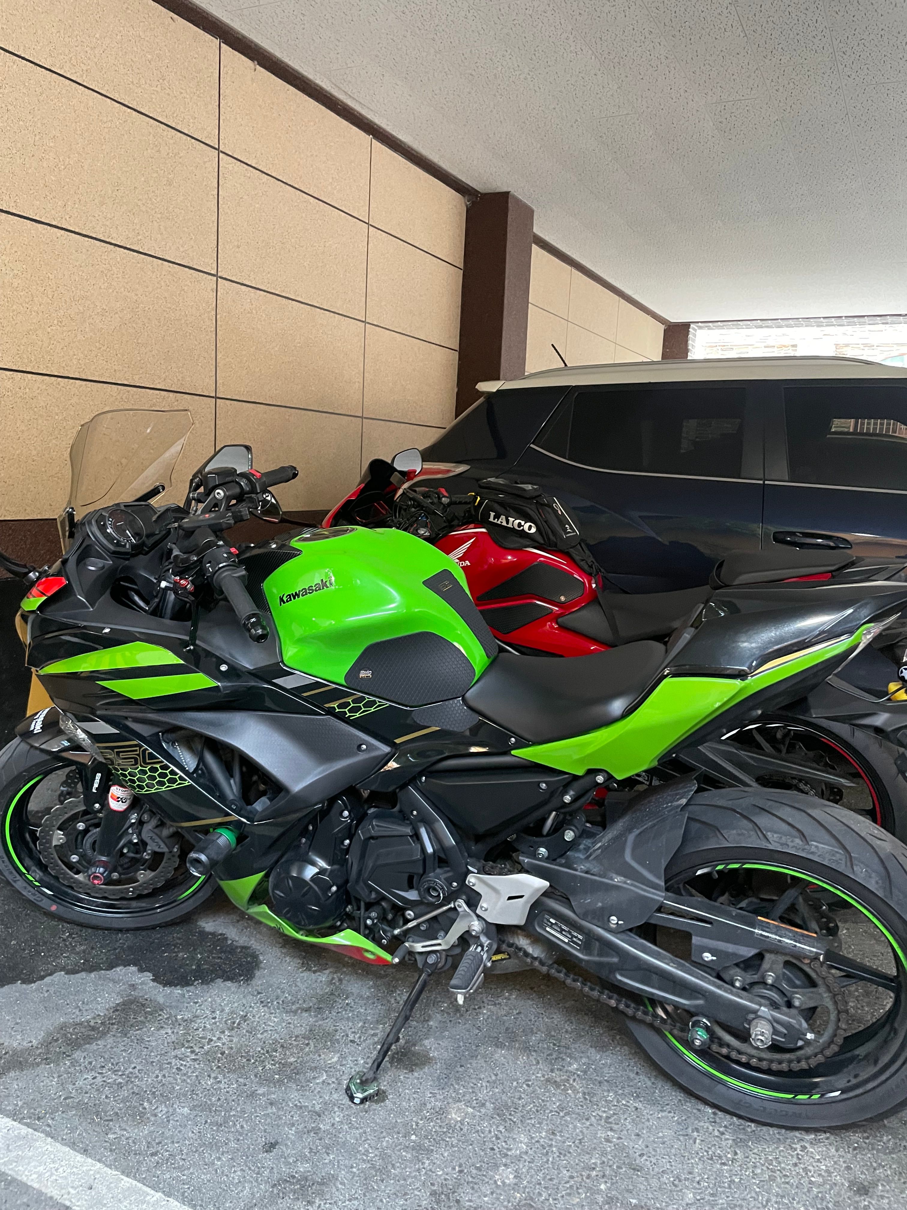 가와사키 닌자 650 more