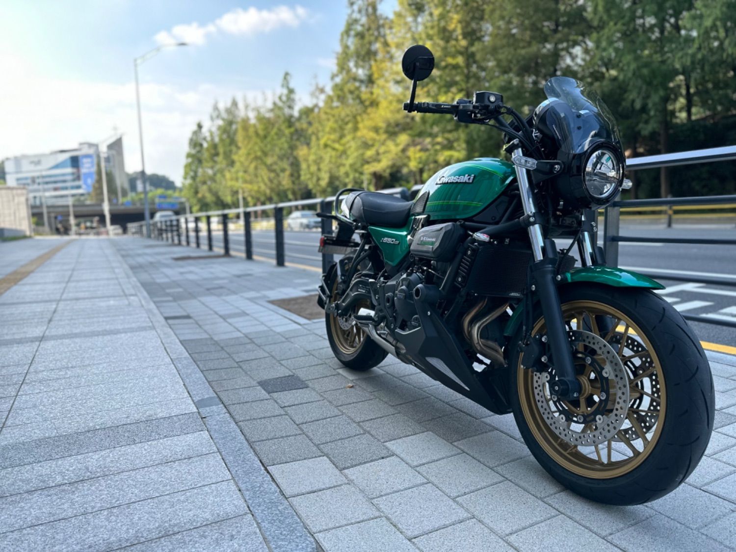 가와사키 Z 650 RS ABS 2022 청록 사진 7