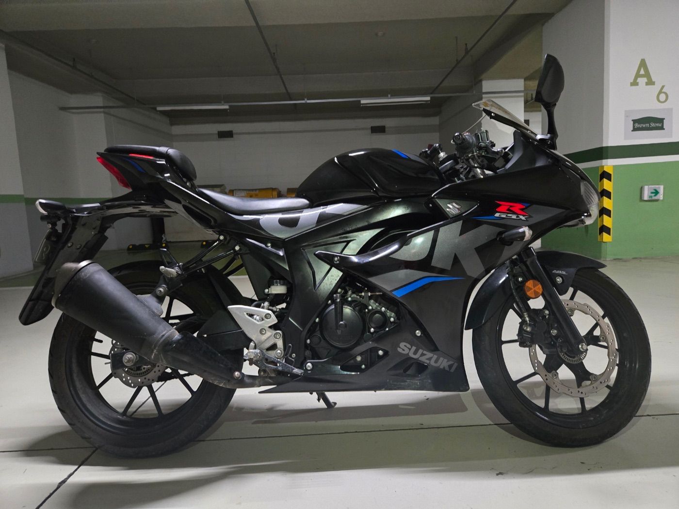 스즈키 GSX R 125 ABS thumb 2