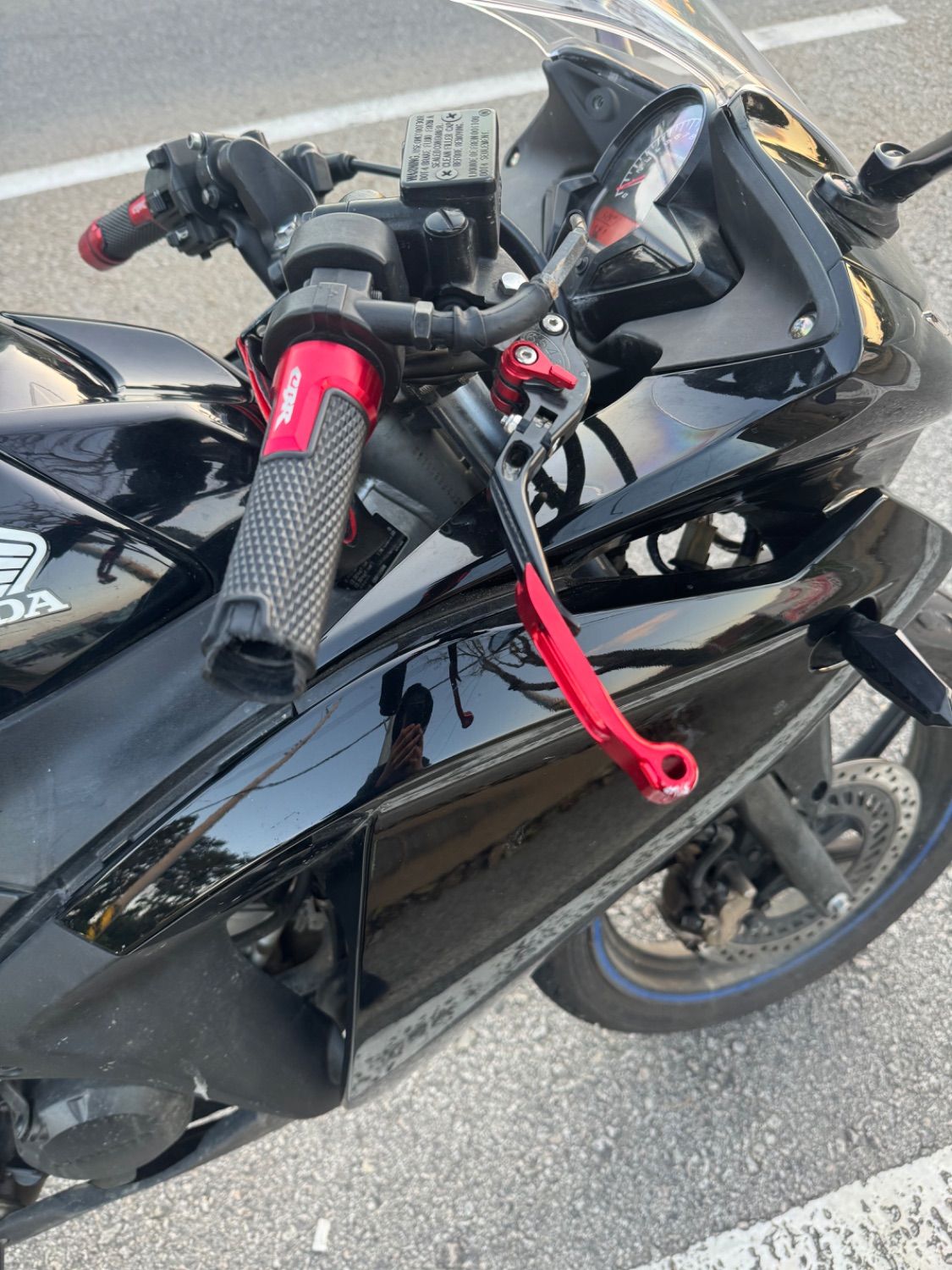 혼다 CBR 125 R thumb 2