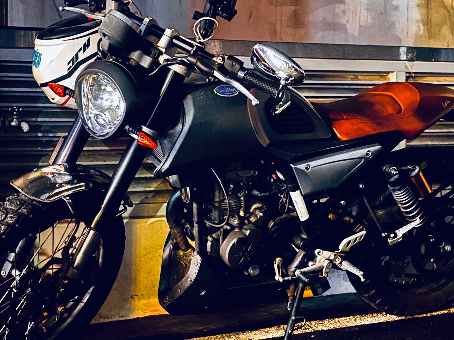 몬디알 힙스터 125 thumb 2