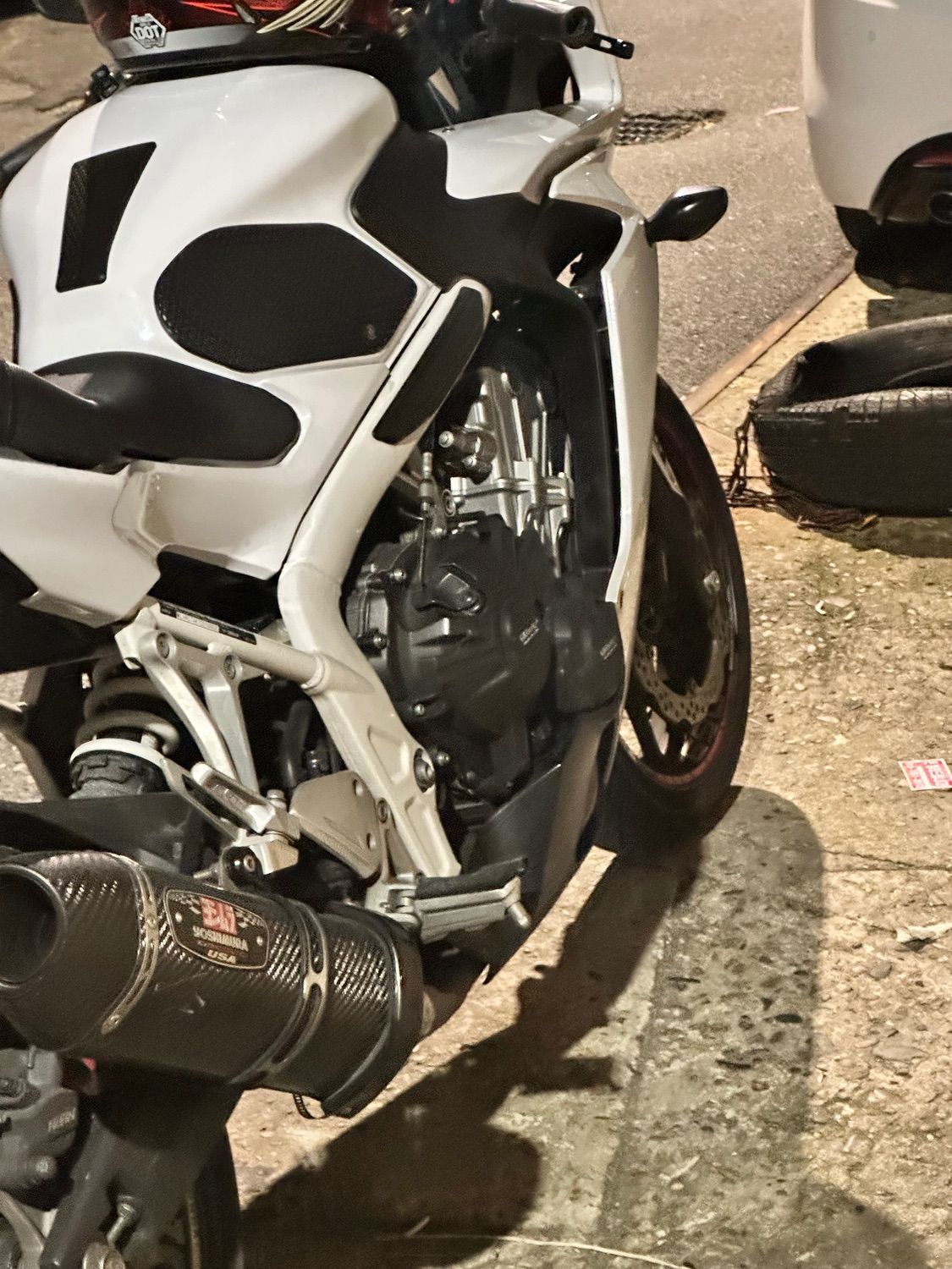 혼다 CBR 650 F thumb 2