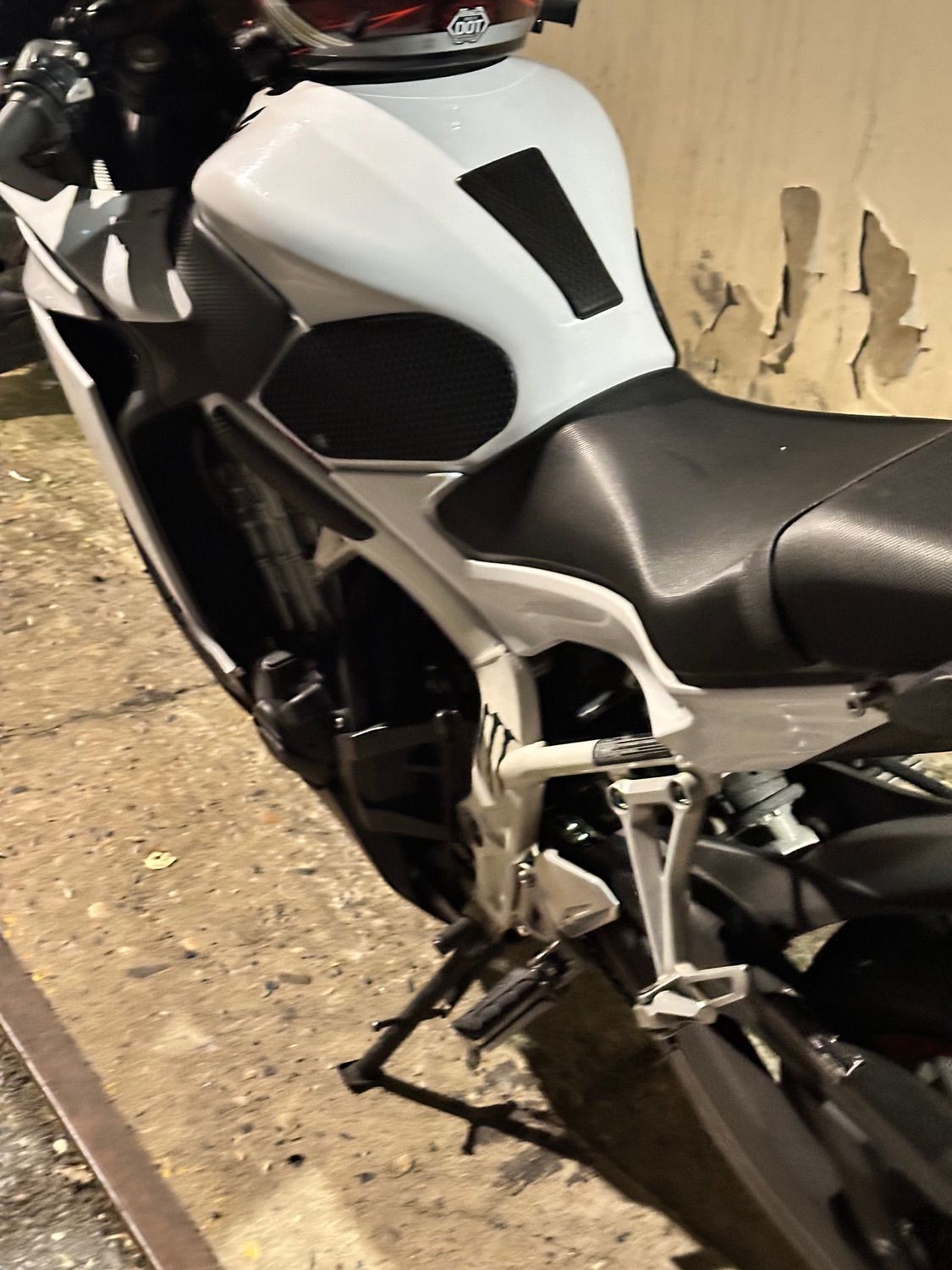 혼다 CBR 650 F 2016 화이트 사진 6