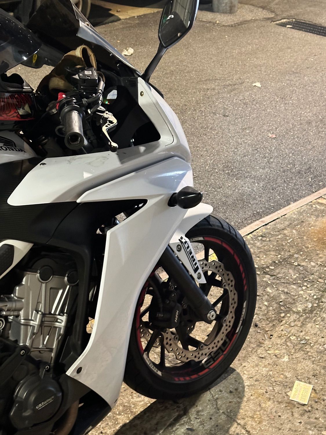 혼다 CBR 650 F 2016 화이트 사진 5
