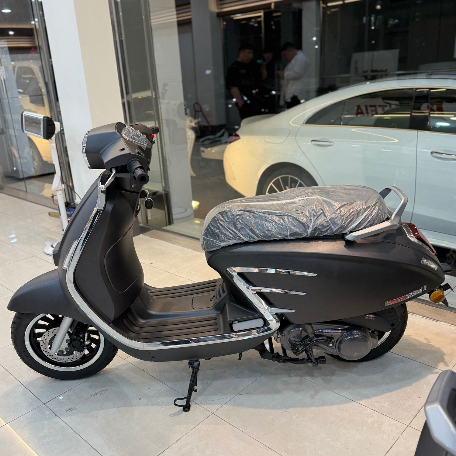 착한스쿠터 야르스 125 럭셔리 2 thumb 2