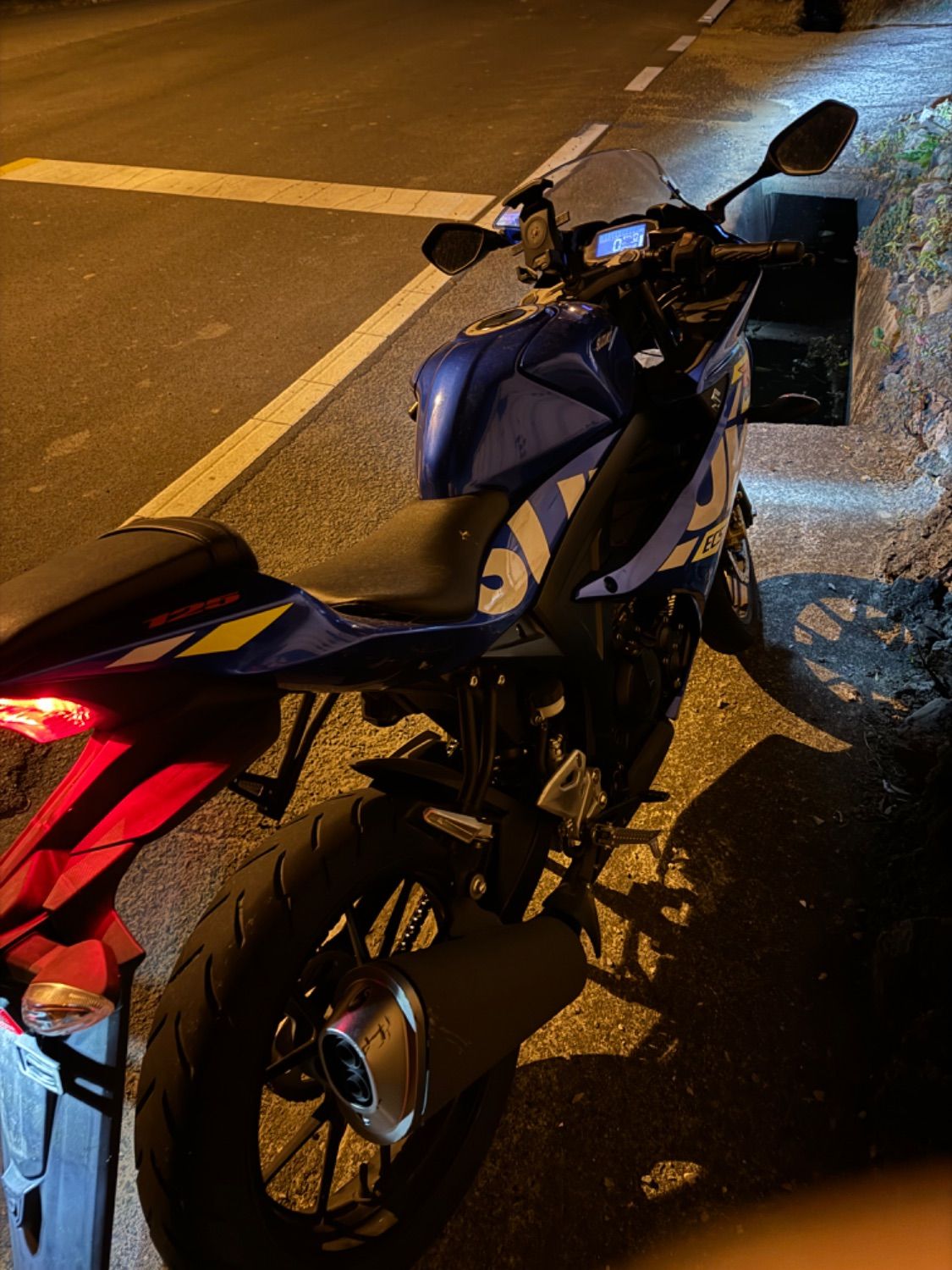 스즈키 GSX R 125 ABS thumb 2