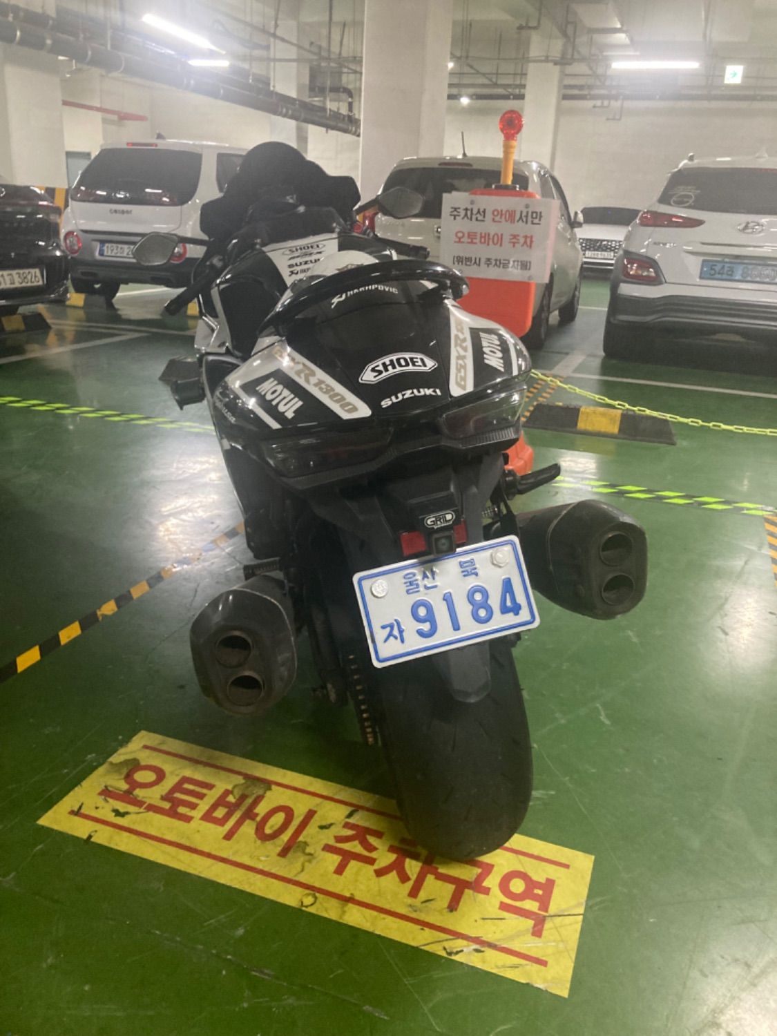 스즈키 하야부사 2022 블랙 사진 4