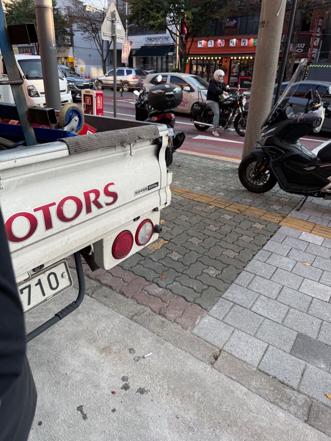 혼다 CBR 650 R 2020 블랙 사진 7