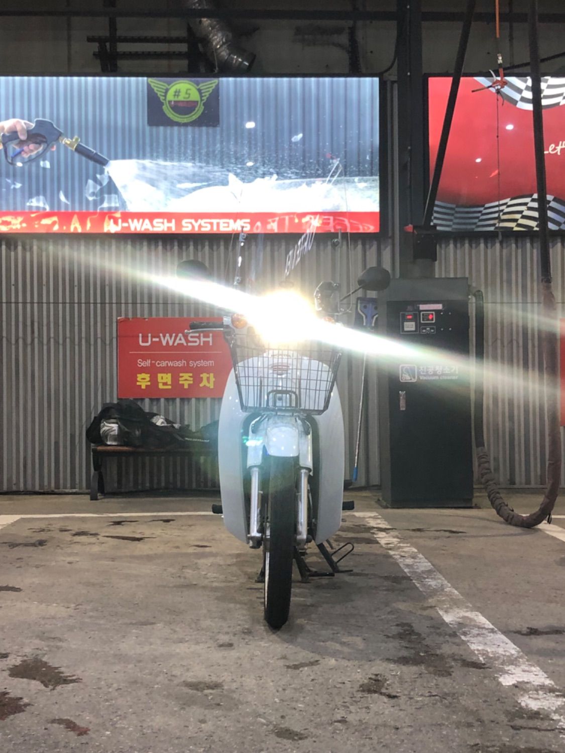 혼다 슈퍼 커브 110 thumb 2