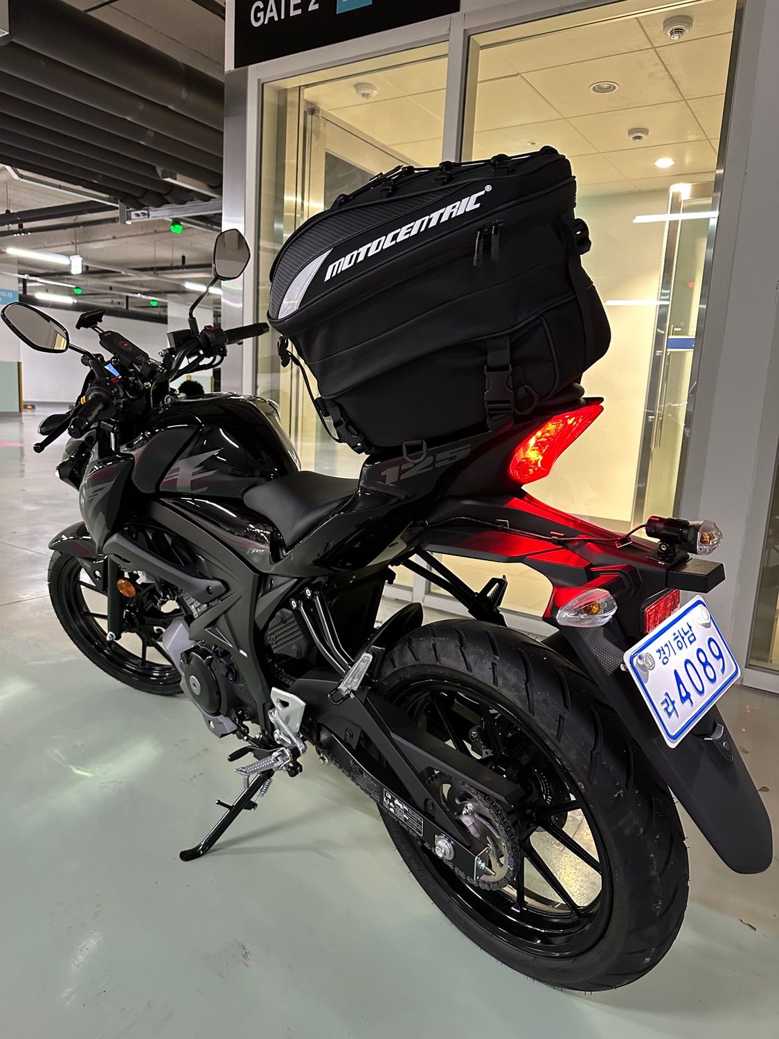 스즈키 GSX S 125 thumb 2