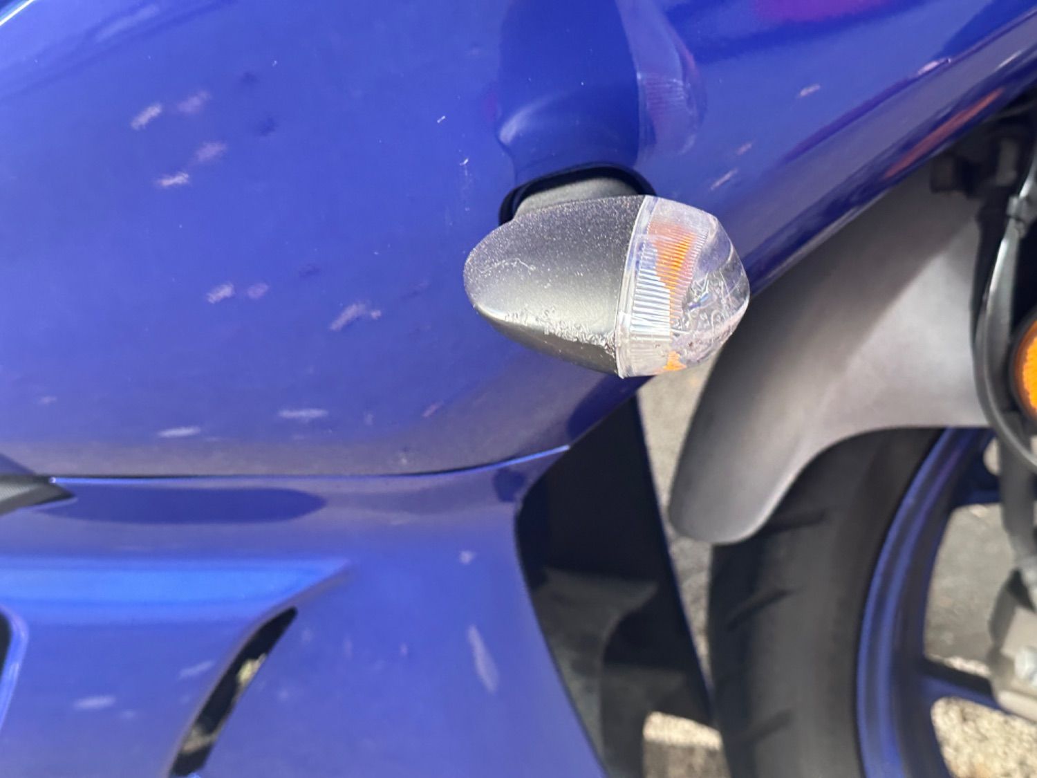 야마하 YZF R3 thumb 2