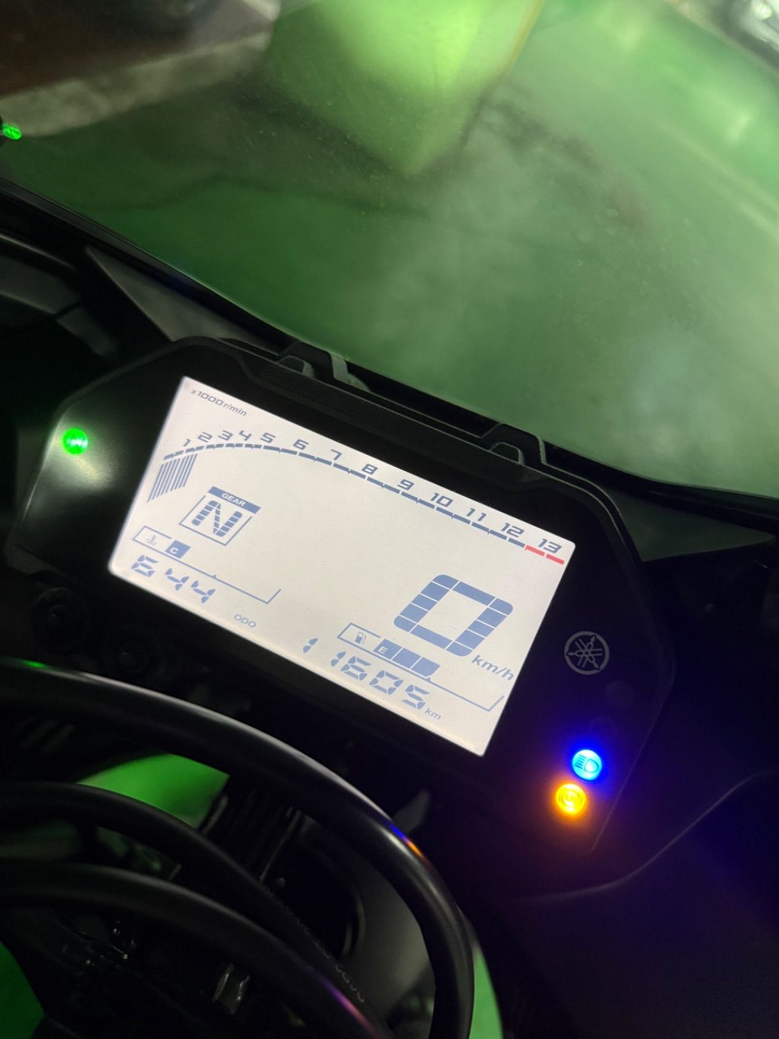 야마하 YZF R3 main