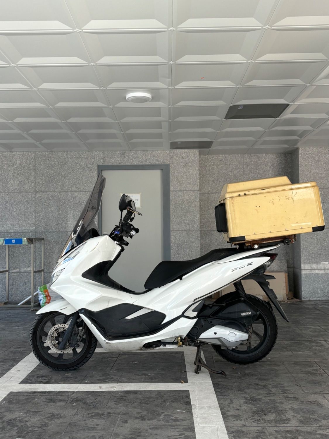 혼다 PCX 125 more