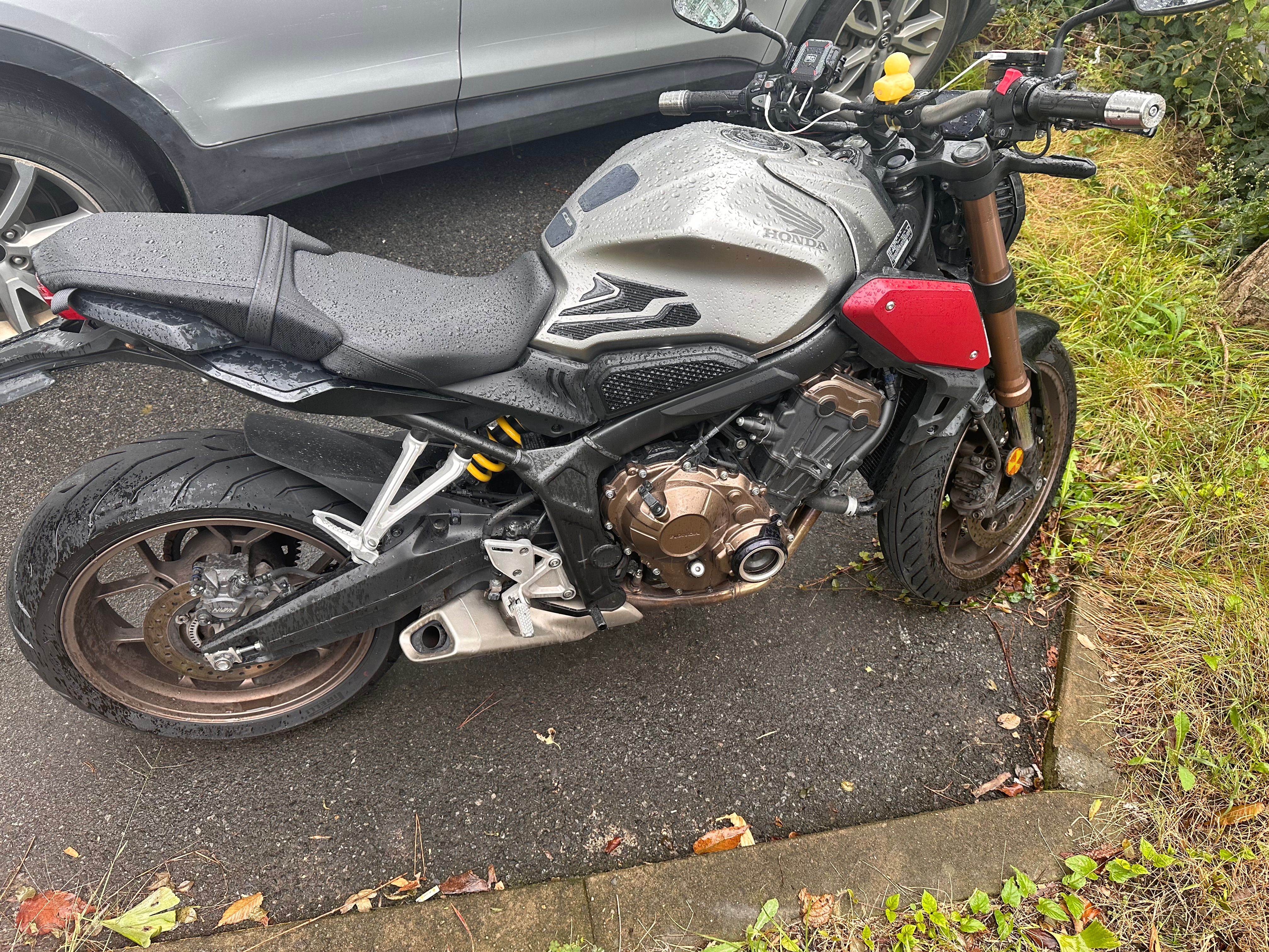 혼다 CB 650 R more