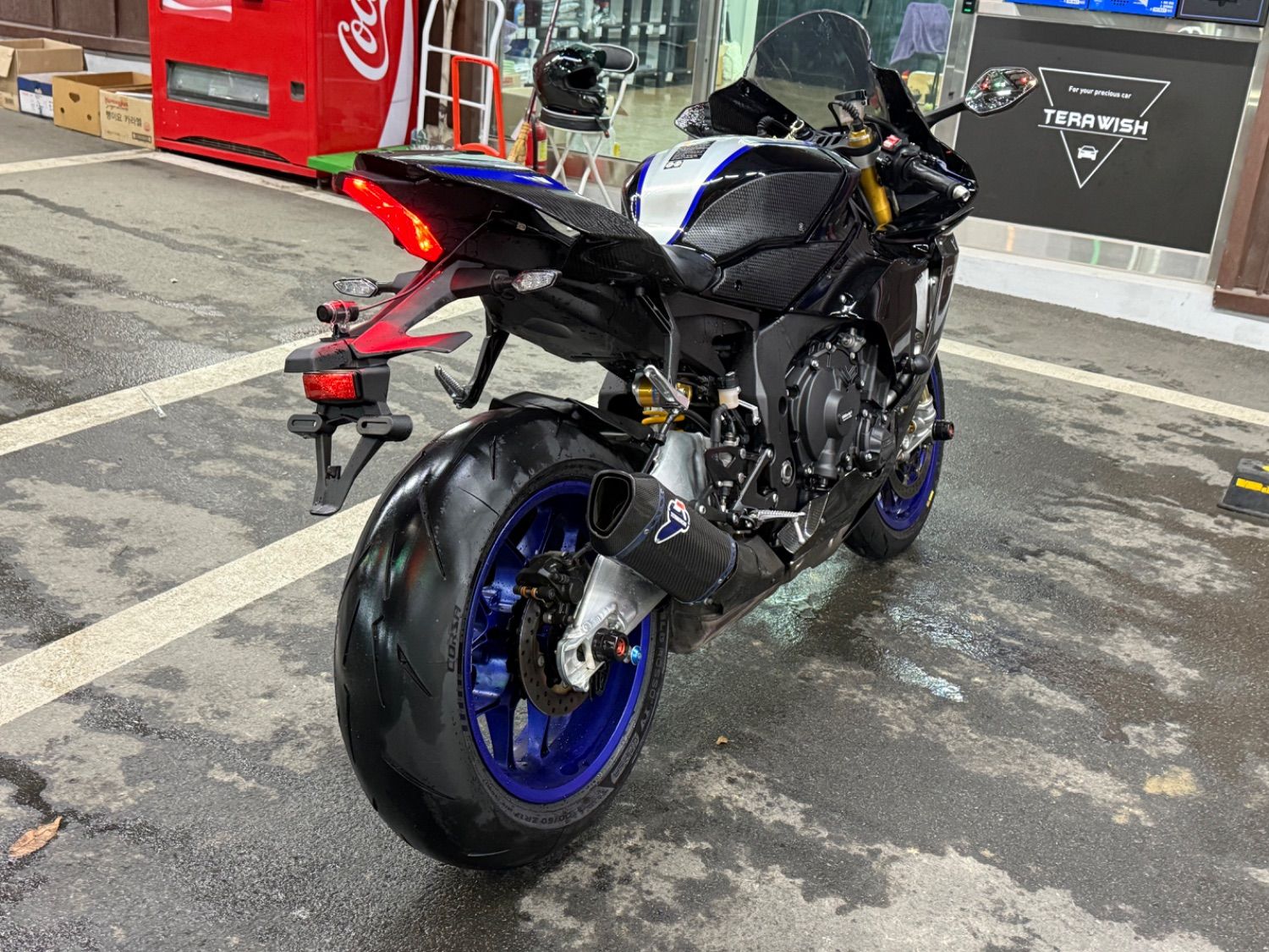야마하 YZF R1 M 2020 블랙 사진 4