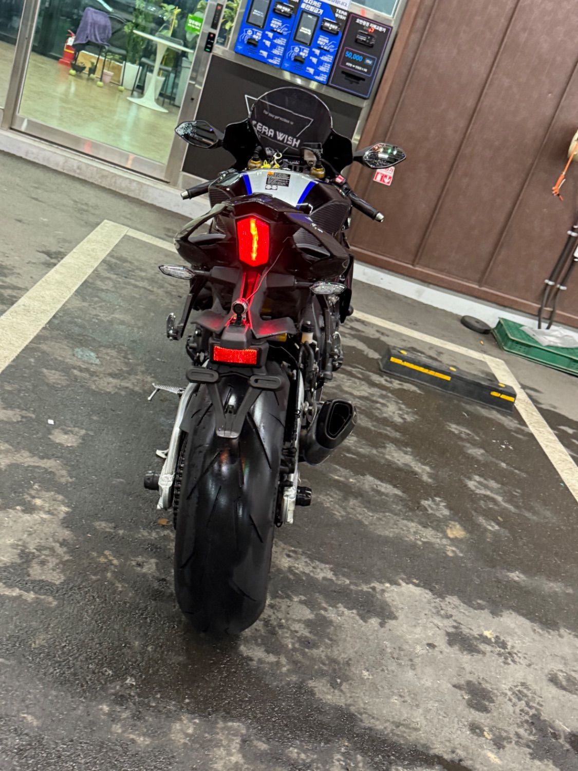야마하 YZF R1 M 2020 블랙 사진 6