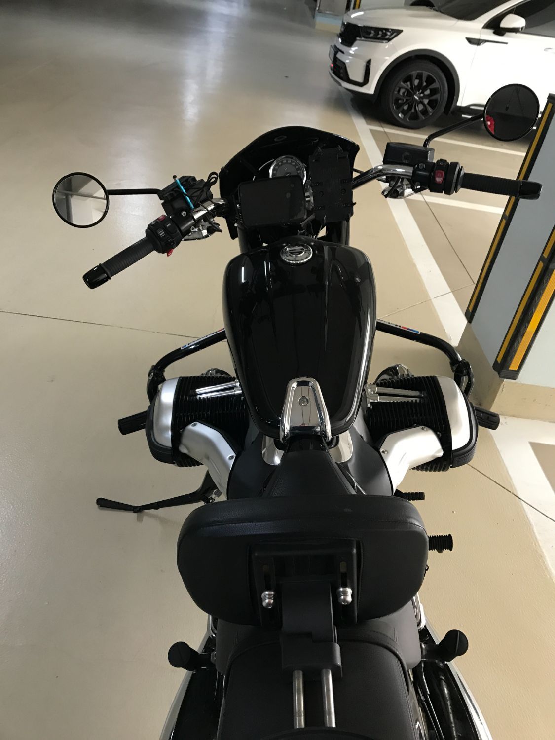BMW R 18 2022 블랙 사진 1