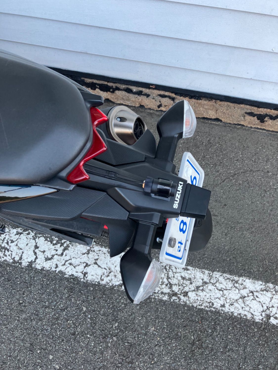 스즈키 GSX S 125 more