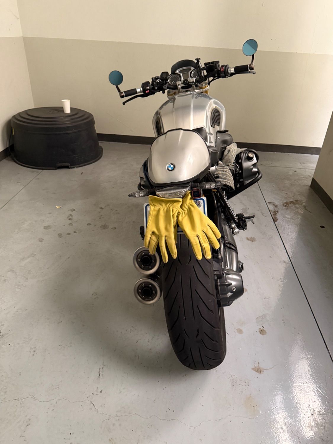 BMW R nine T 2016 화이트 사진 4