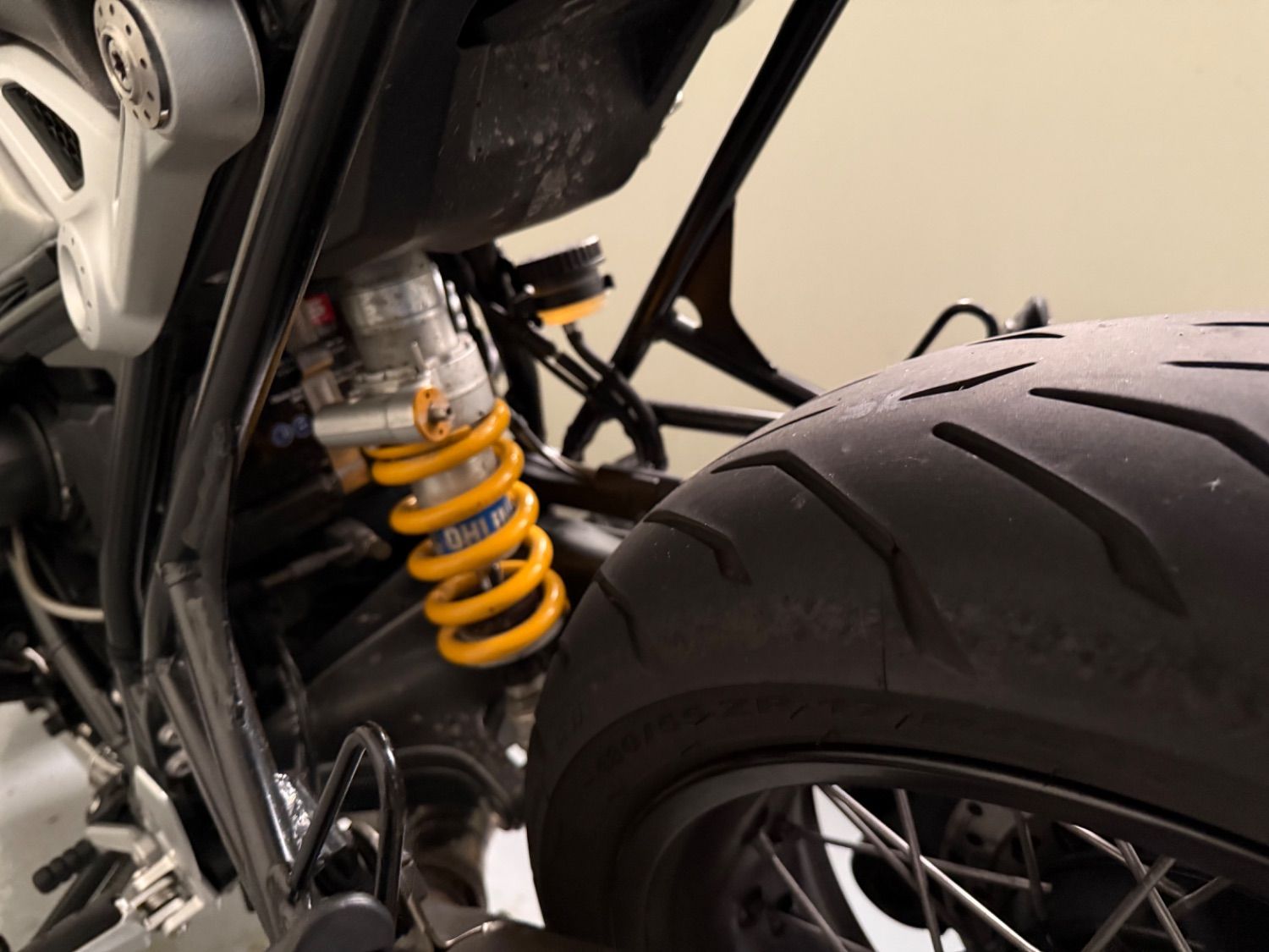 BMW R nine T 2016 화이트 사진 5