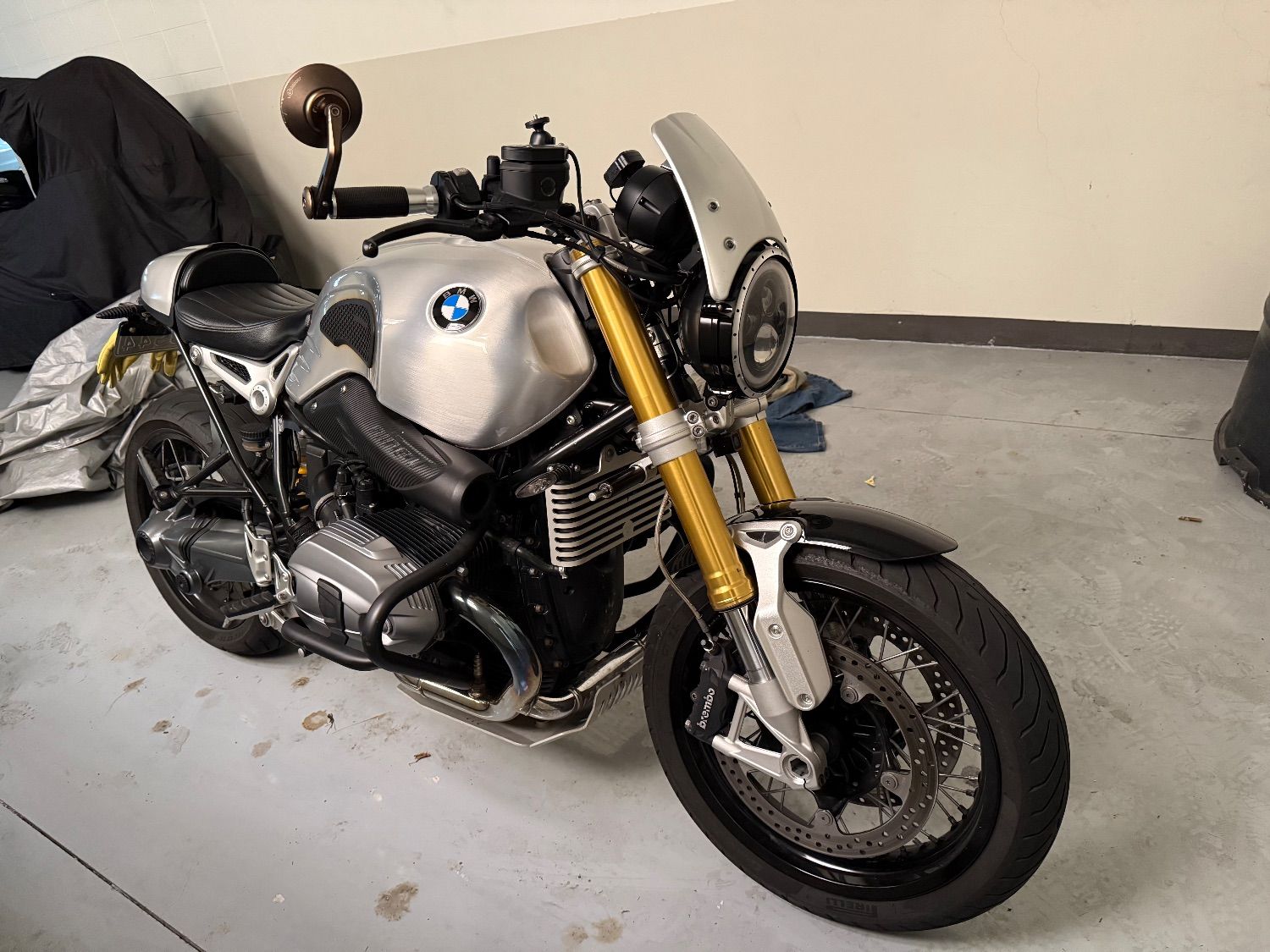 BMW R 12 nine T 2016 화이트 사진 1