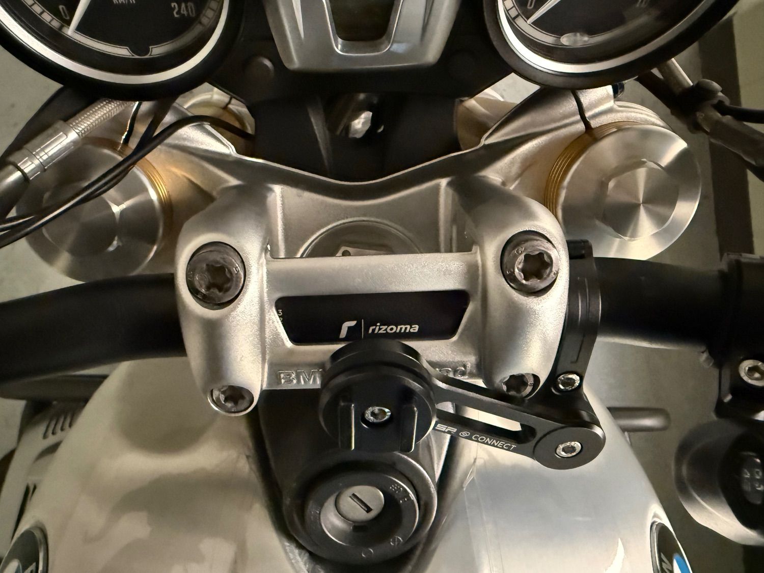 BMW R nine T 2016 화이트 사진 7