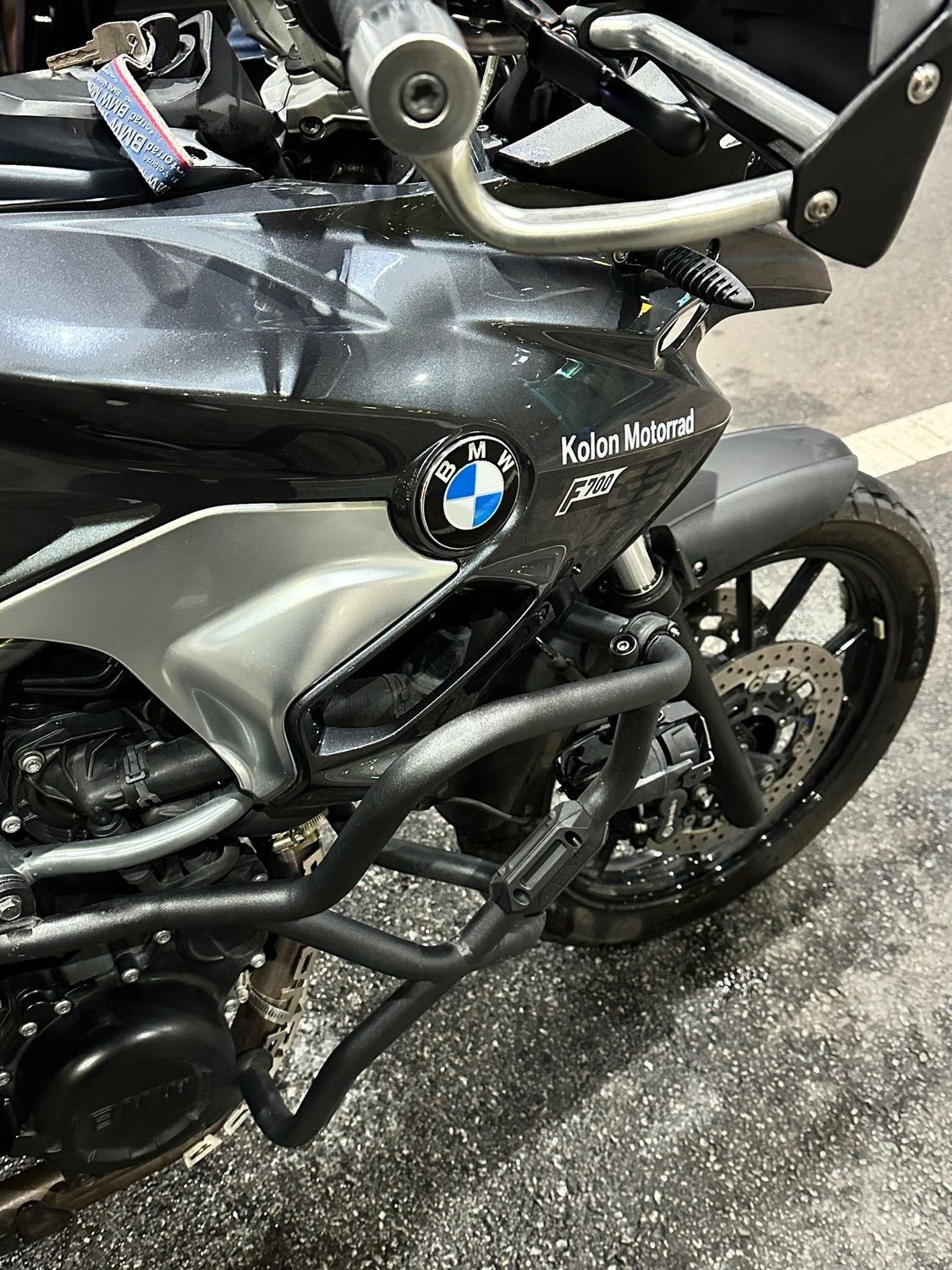 BMW F 700 GS more