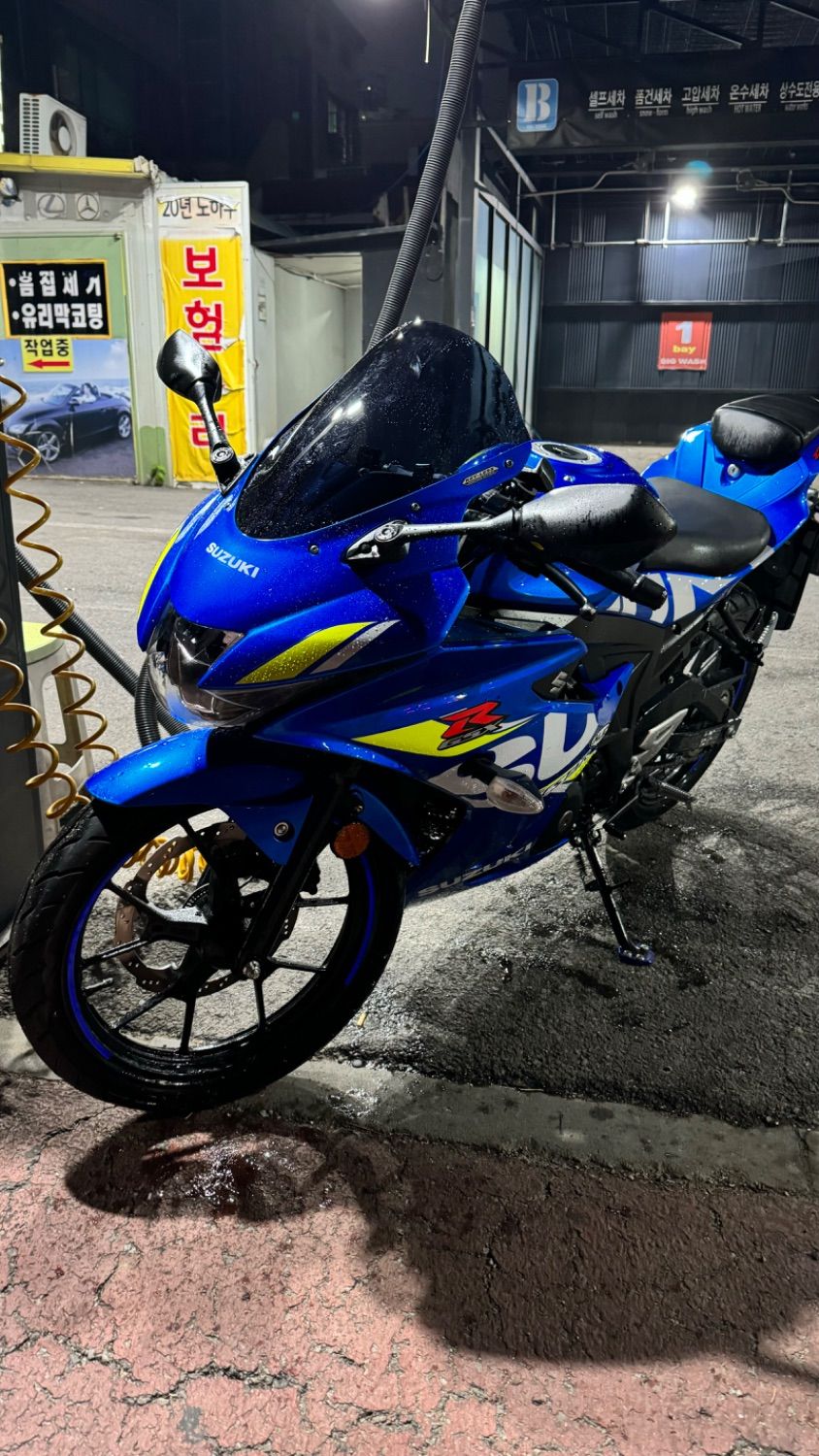 스즈키 GSX R 125 ABS thumb 2