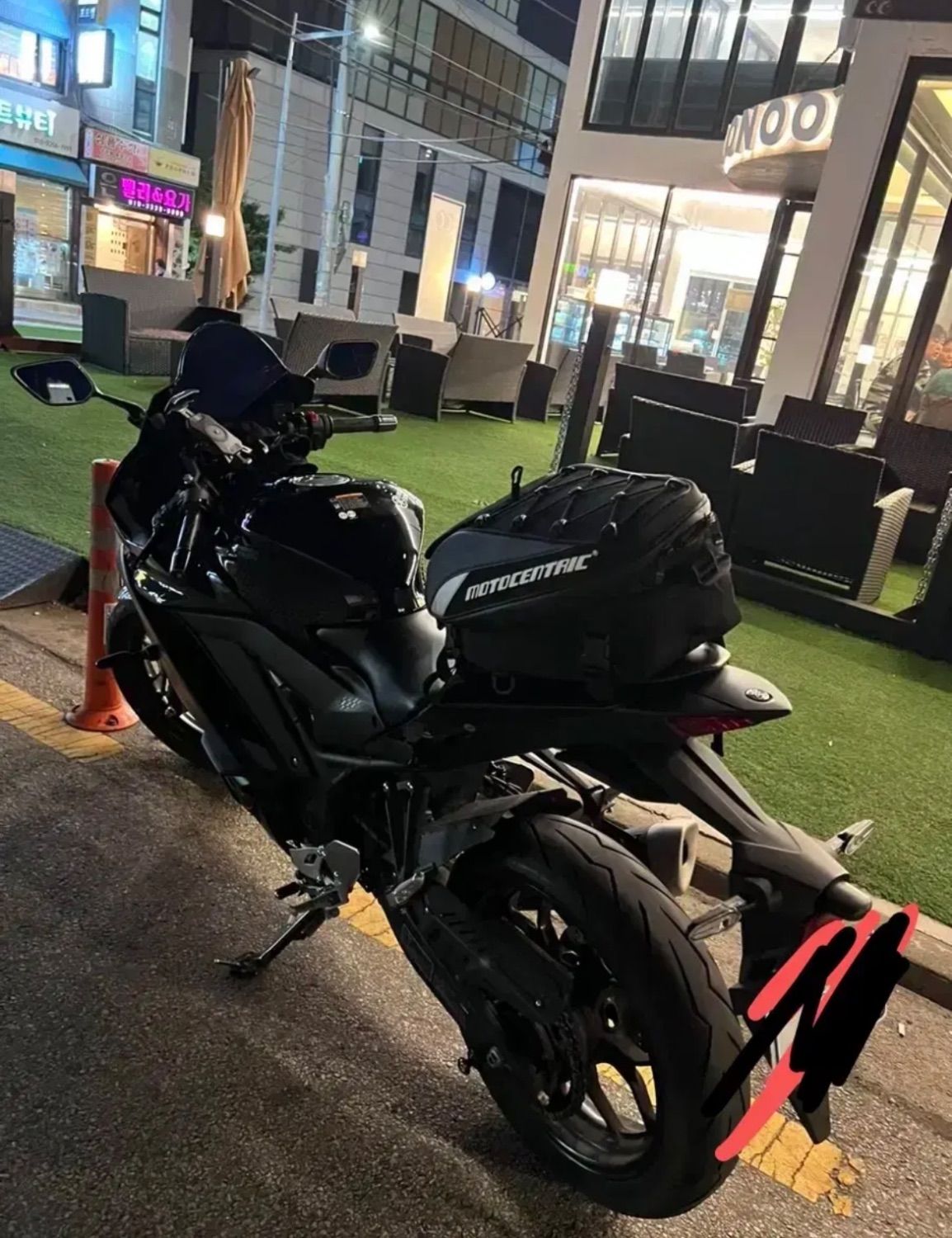 야마하 YZF R3 more