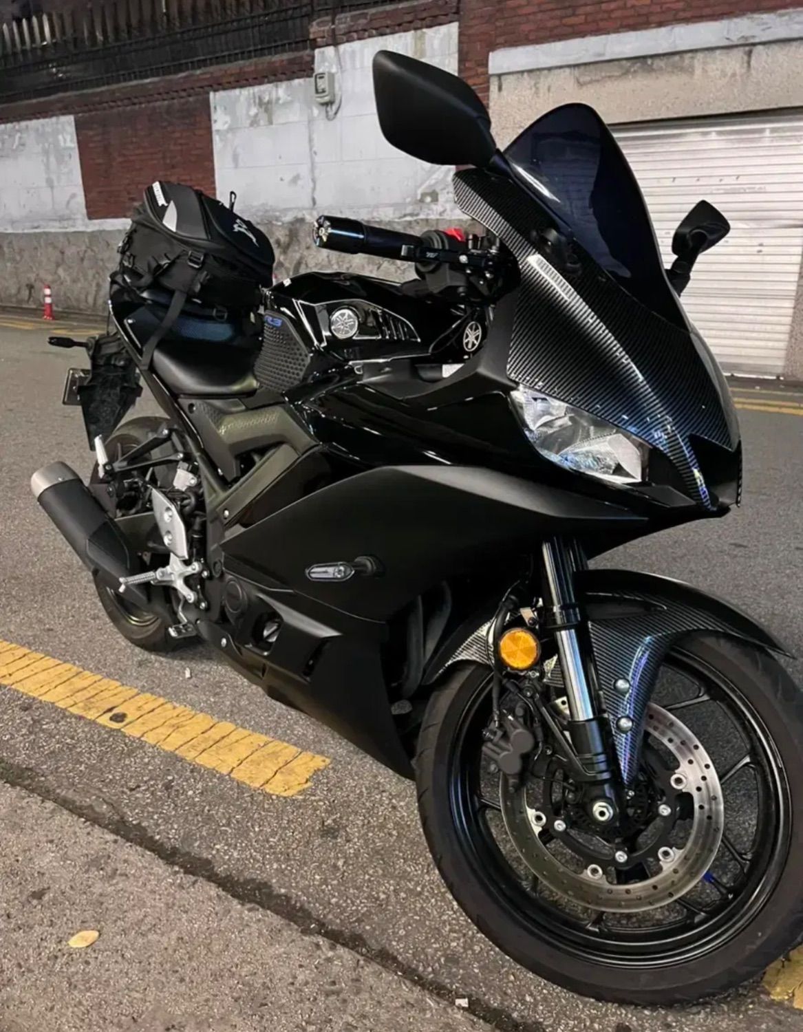 야마하 YZF R3 thumb 2