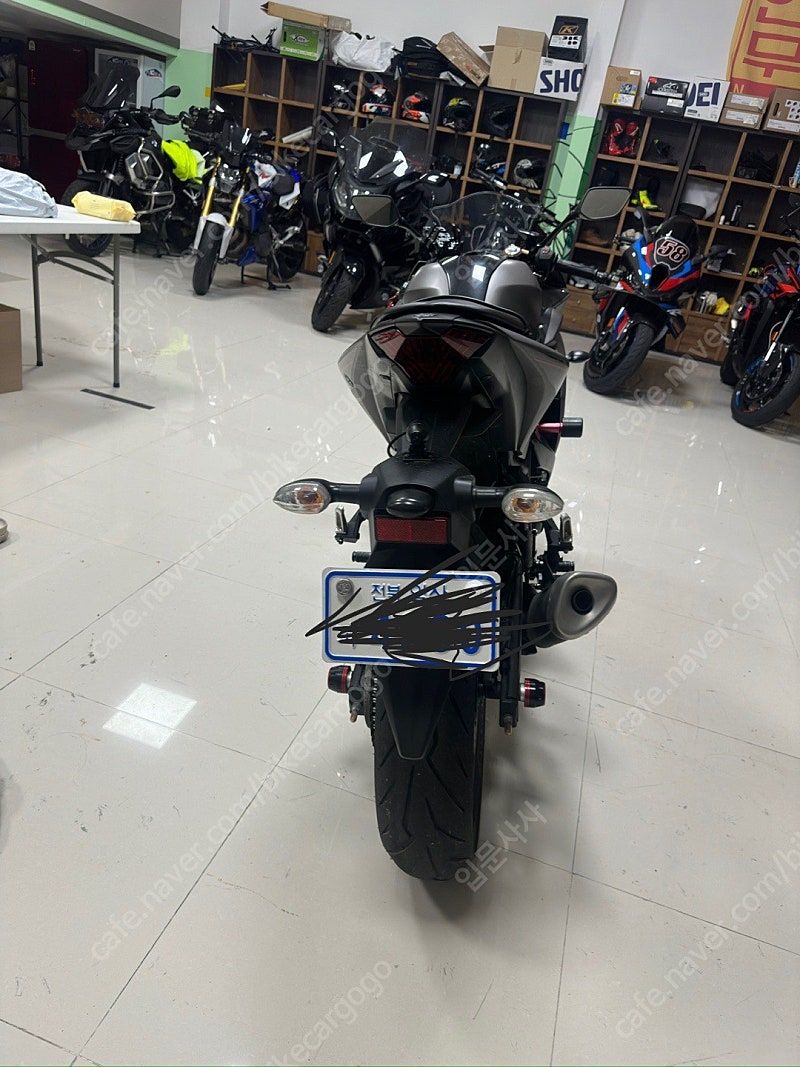 야마하 YZF R3 thumb 2
