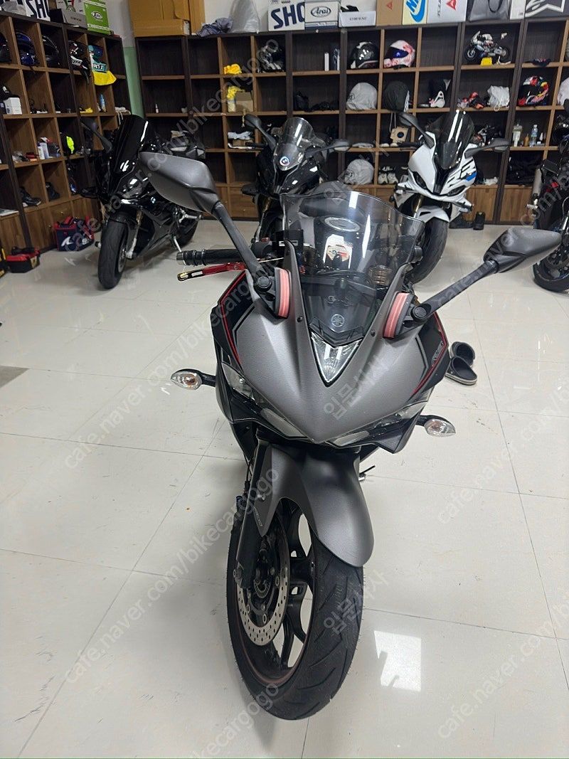 야마하 YZF R3 more