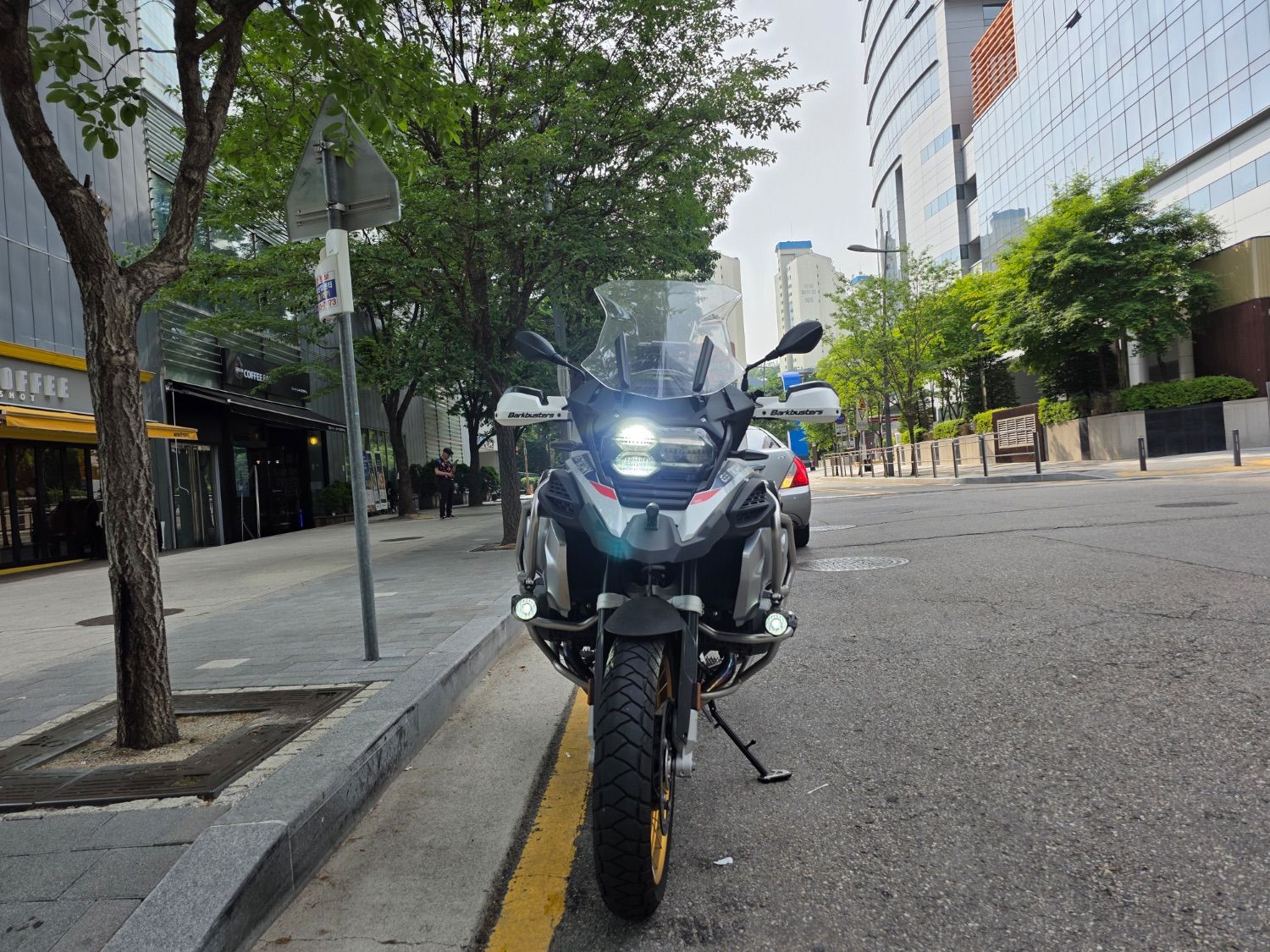 BMW R 1250 GS 어드벤처 2023 블루 사진 5