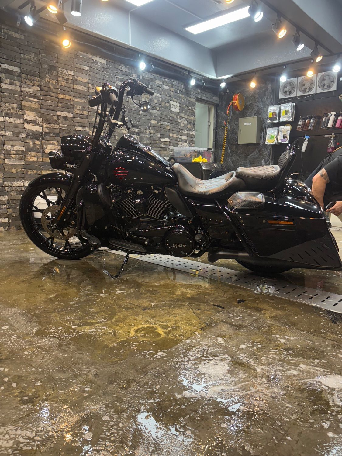 할리데이비슨 로드킹 main