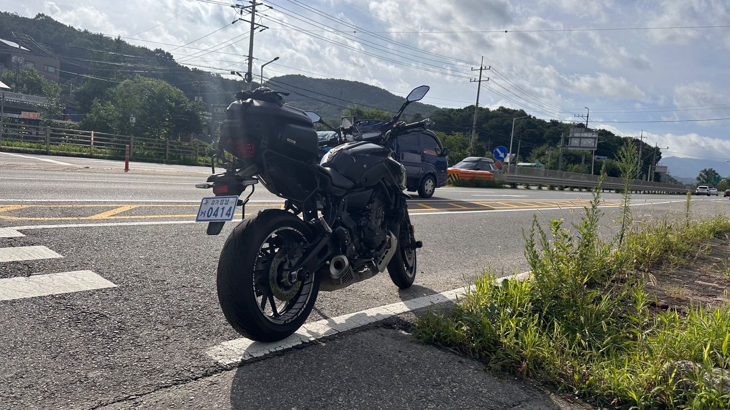 야마하 MT 07 more