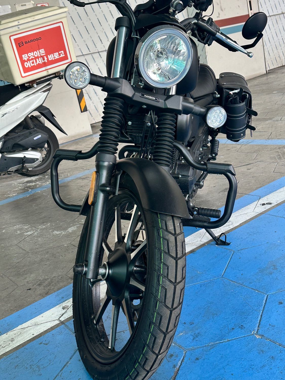 기타 베네트 125 more