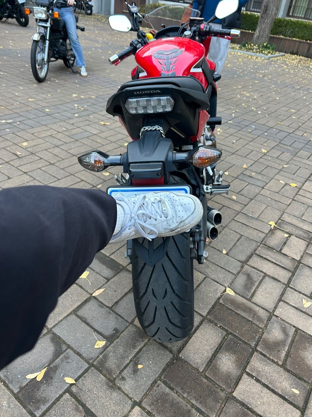 혼다 CBR 650 F more