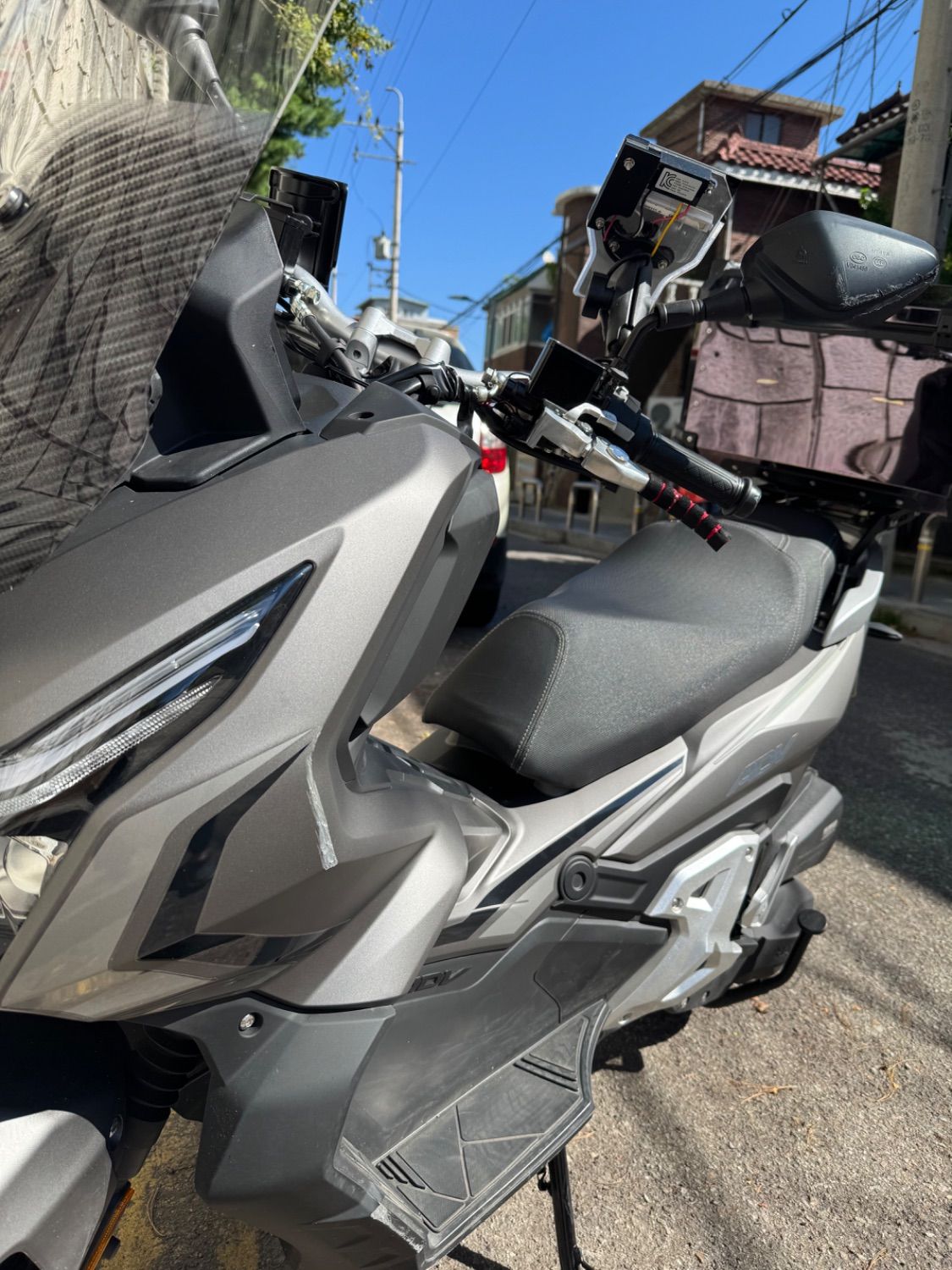 기타 ADV 125 thumb 2