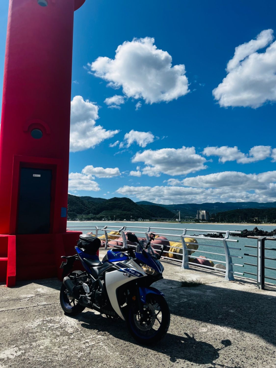 야마하 YZF R3 more