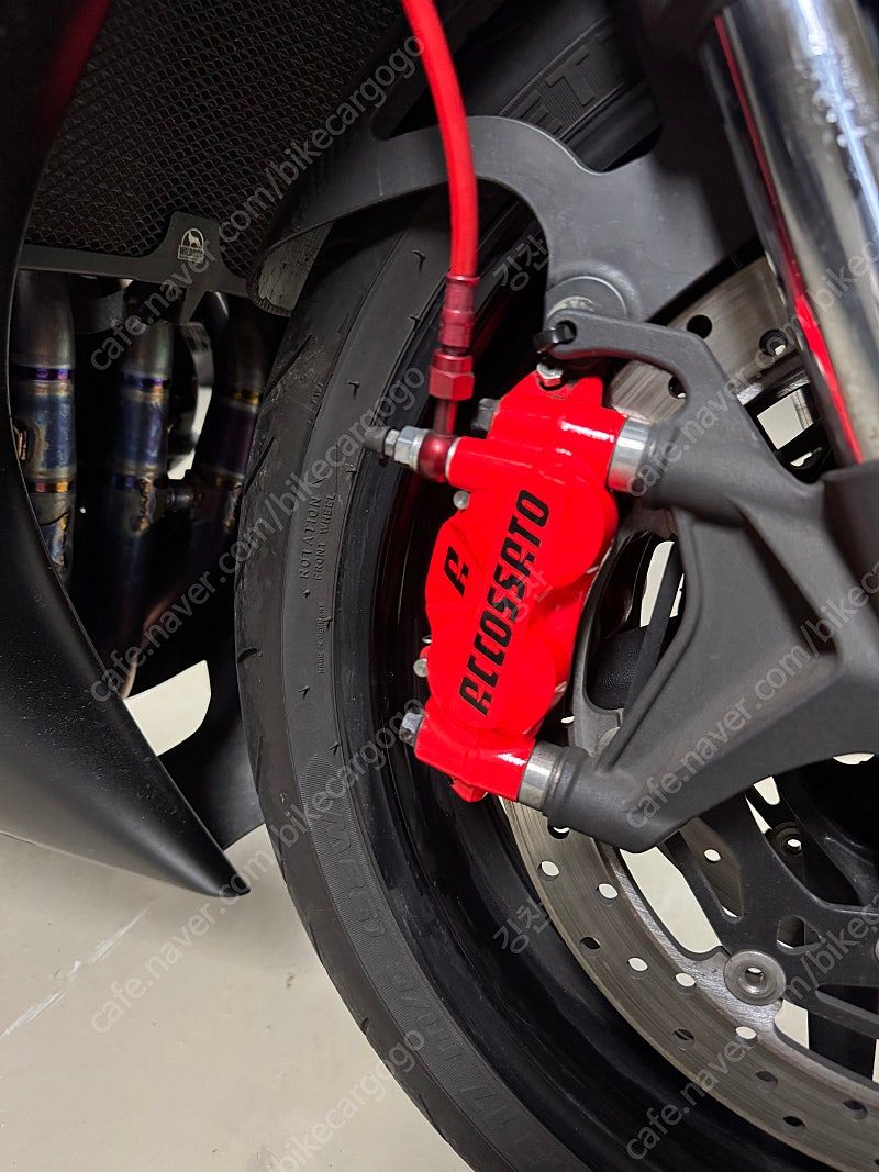 야마하 YZF R6 thumb 2