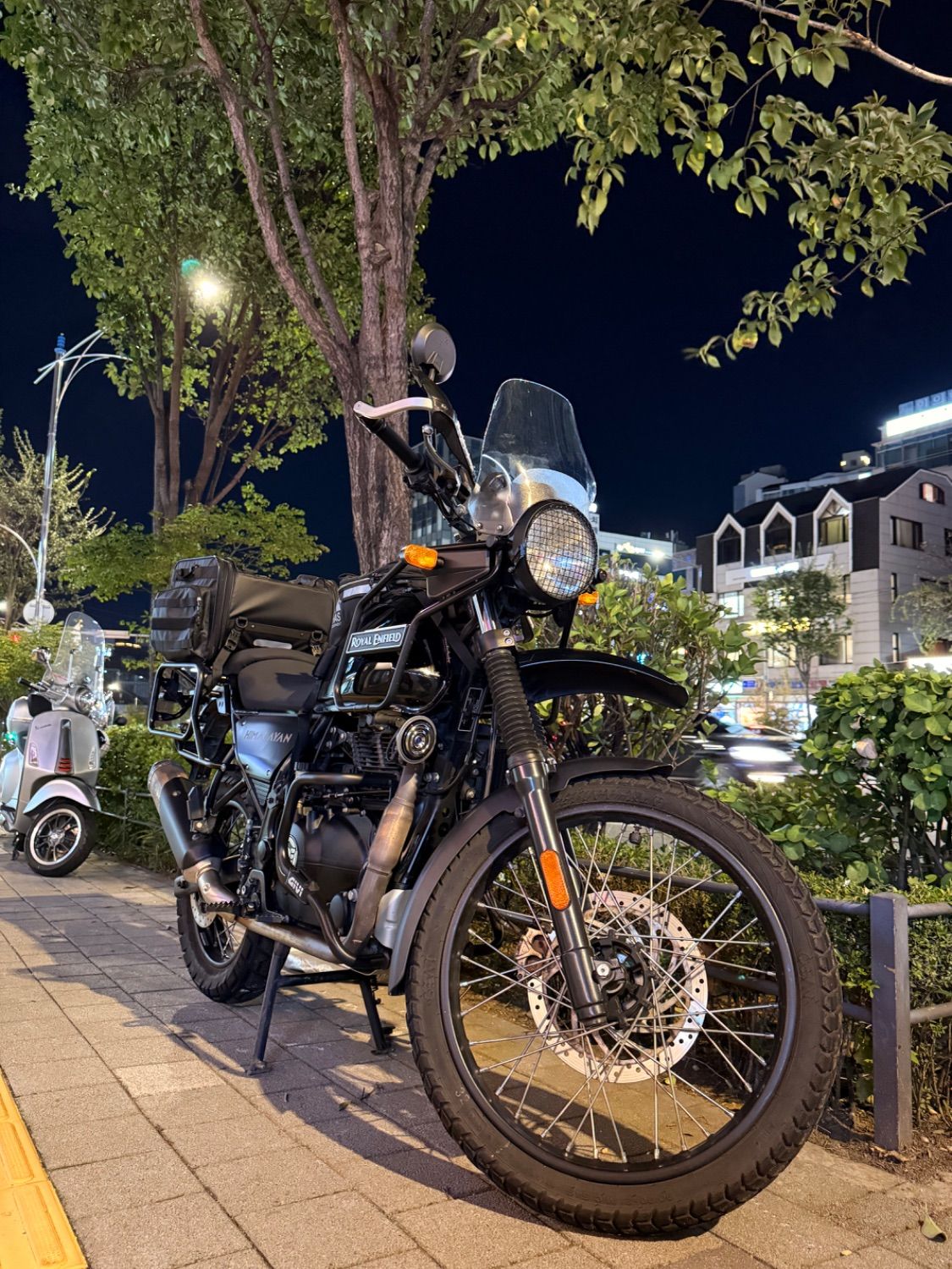 로얄엔필드 히말라얀 thumb 2