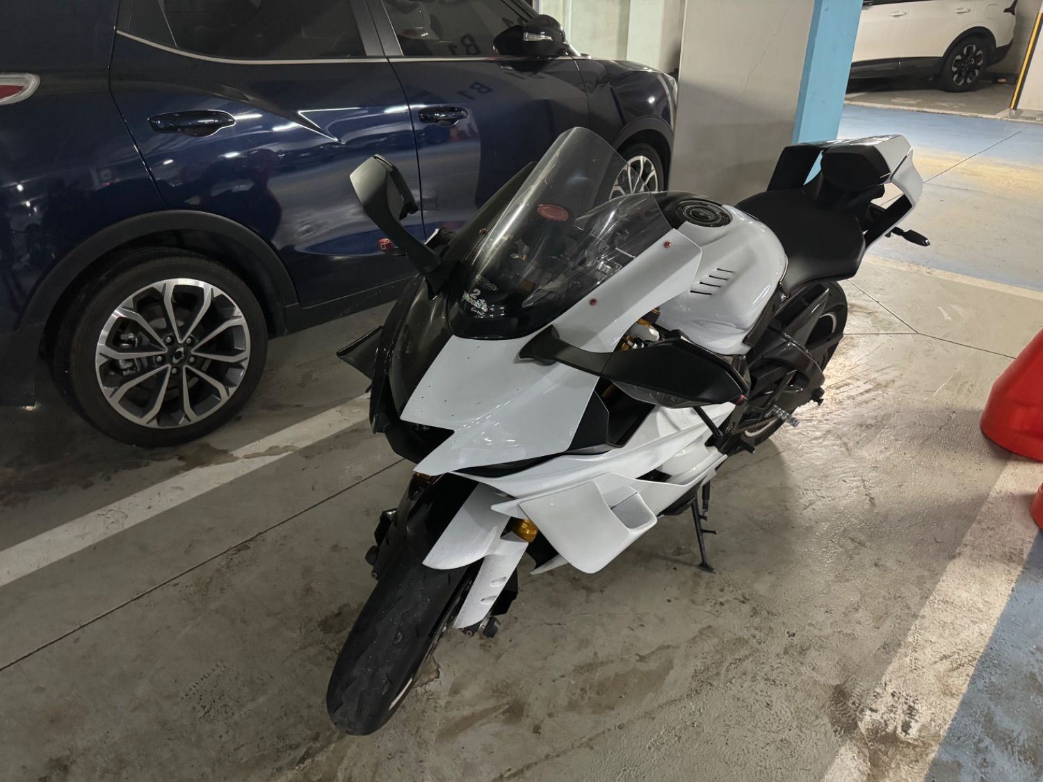 야마하 YZF R6 more