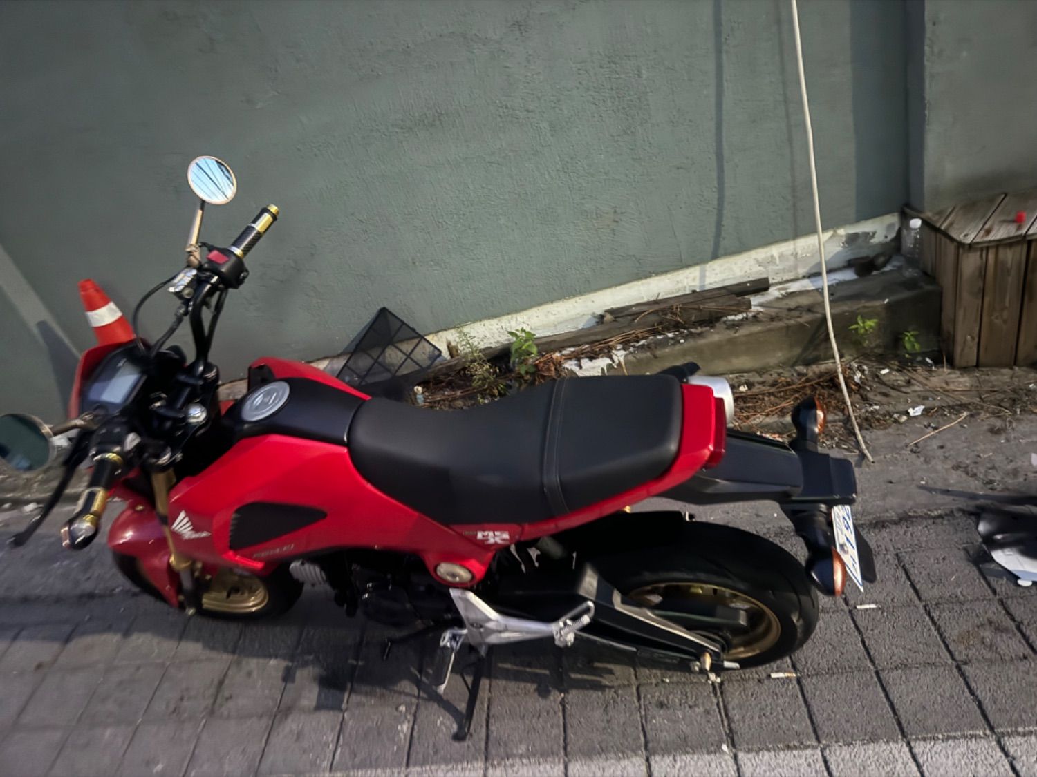 혼다 MSX 125 thumb 2