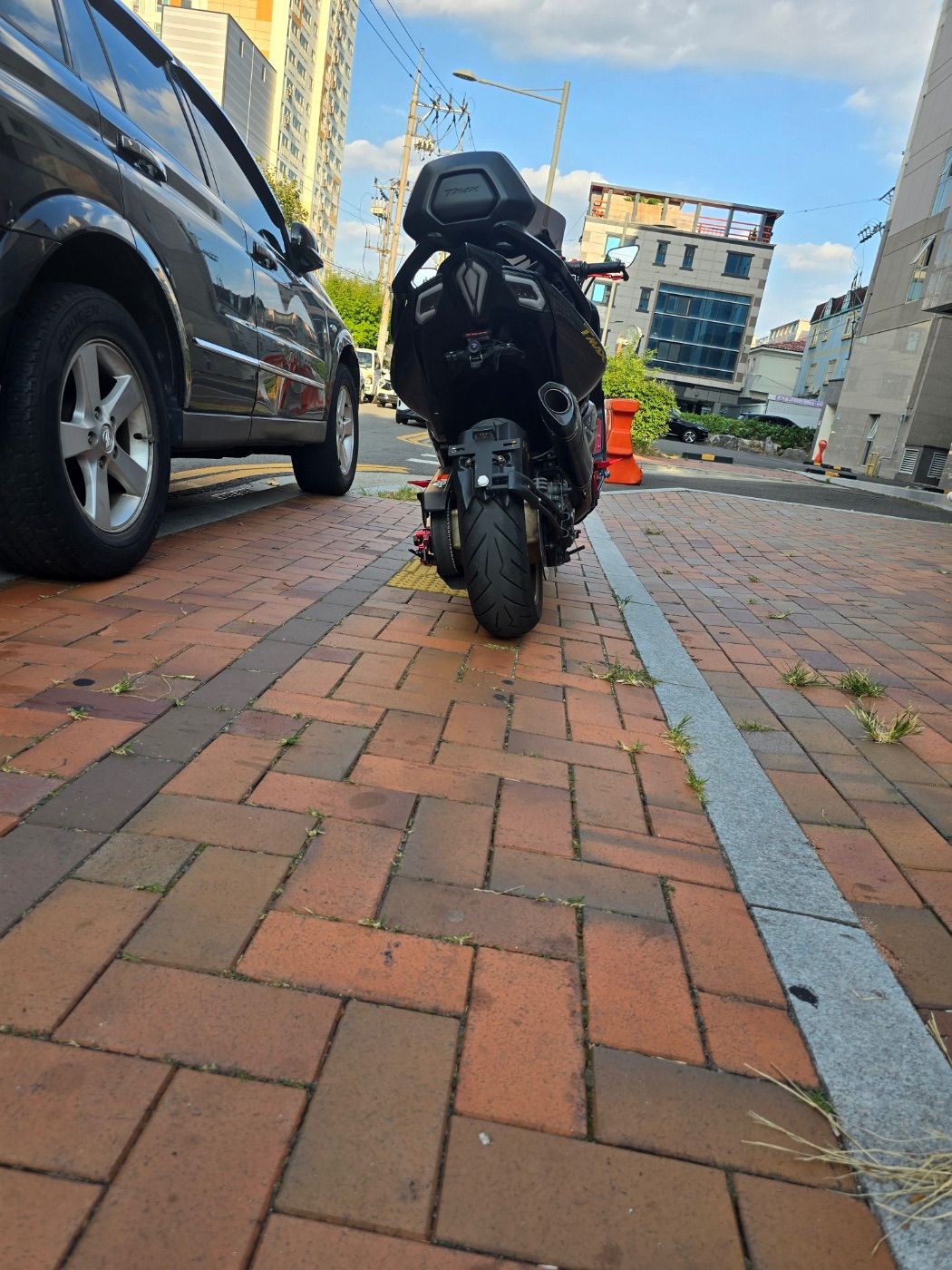 야마하 TMAX 530 thumb 2