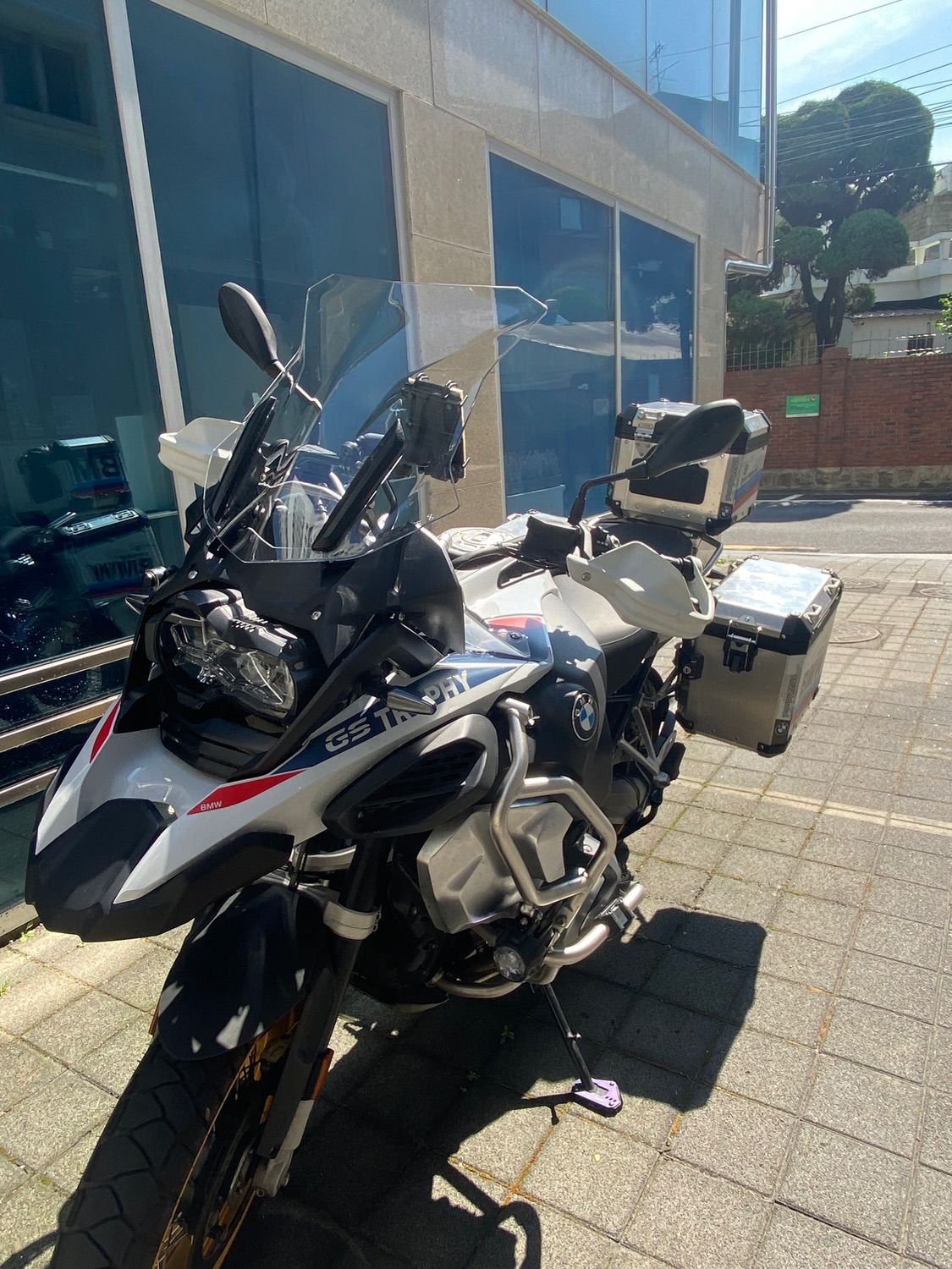BMW R 1250 GS 어드벤처 2023 화이트 사진 3