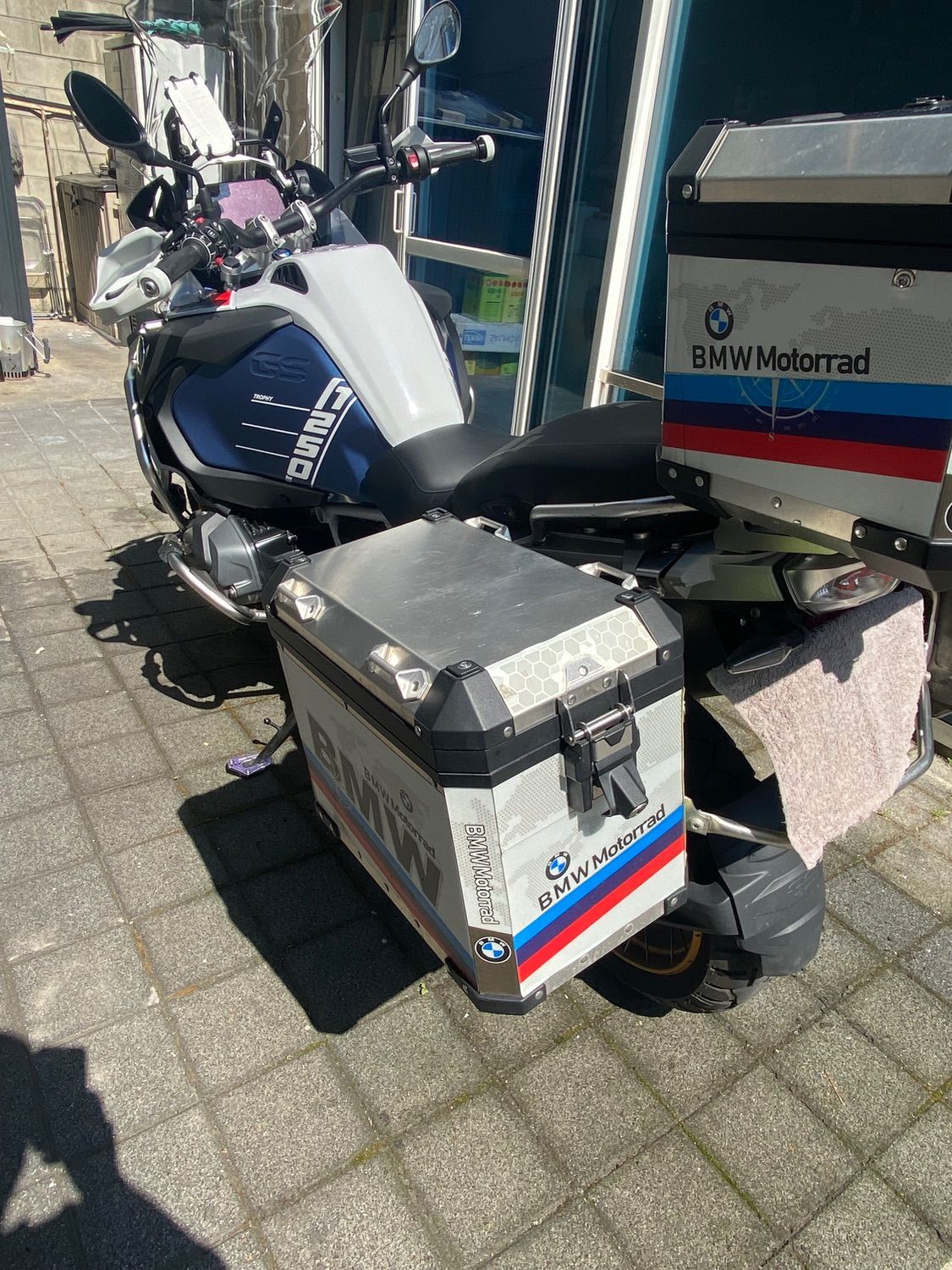 BMW R 1250 GS 어드벤처 2023 화이트 사진 1