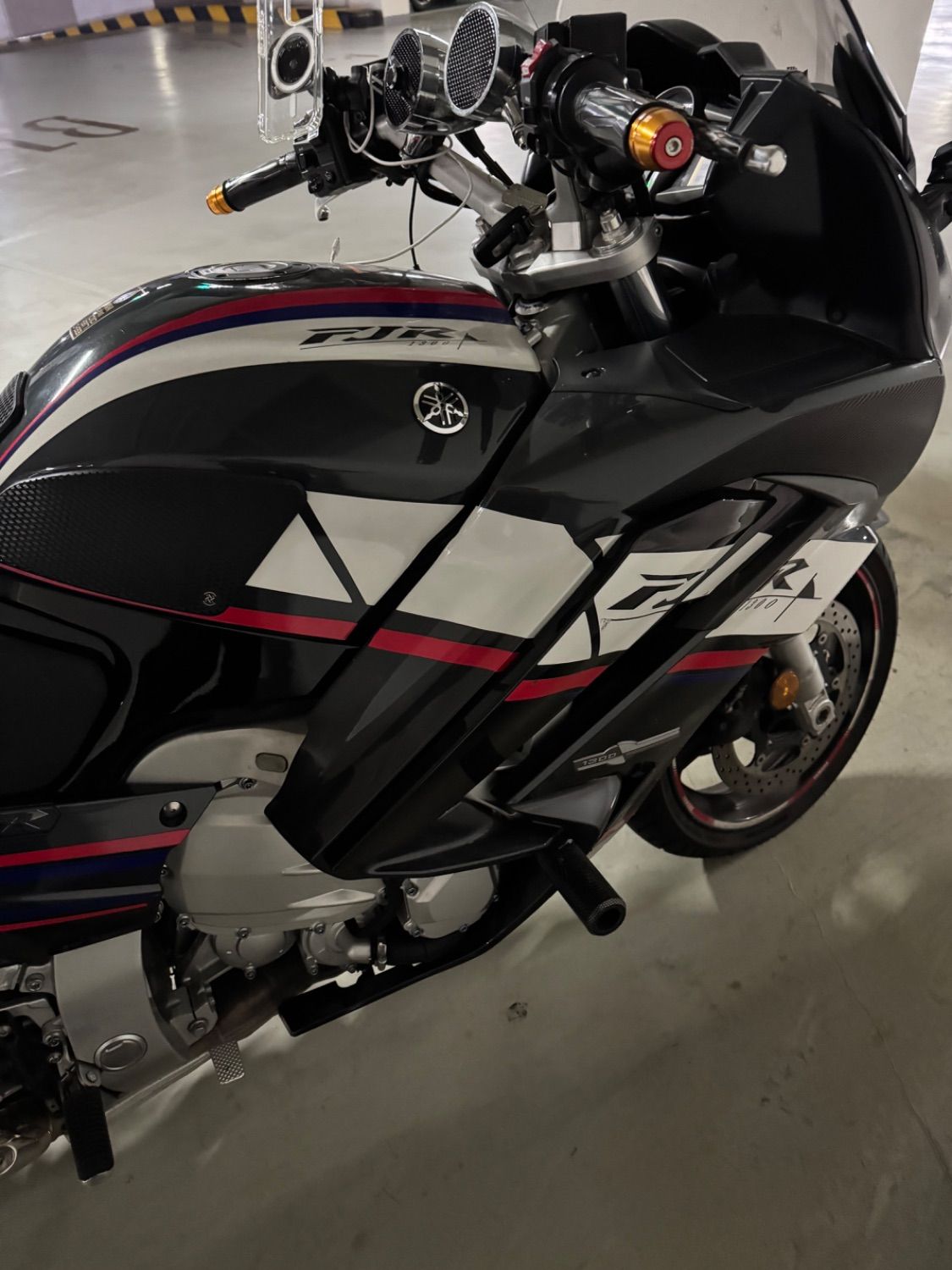 야마하 FJR 1300 A 2016 화이트 사진 5