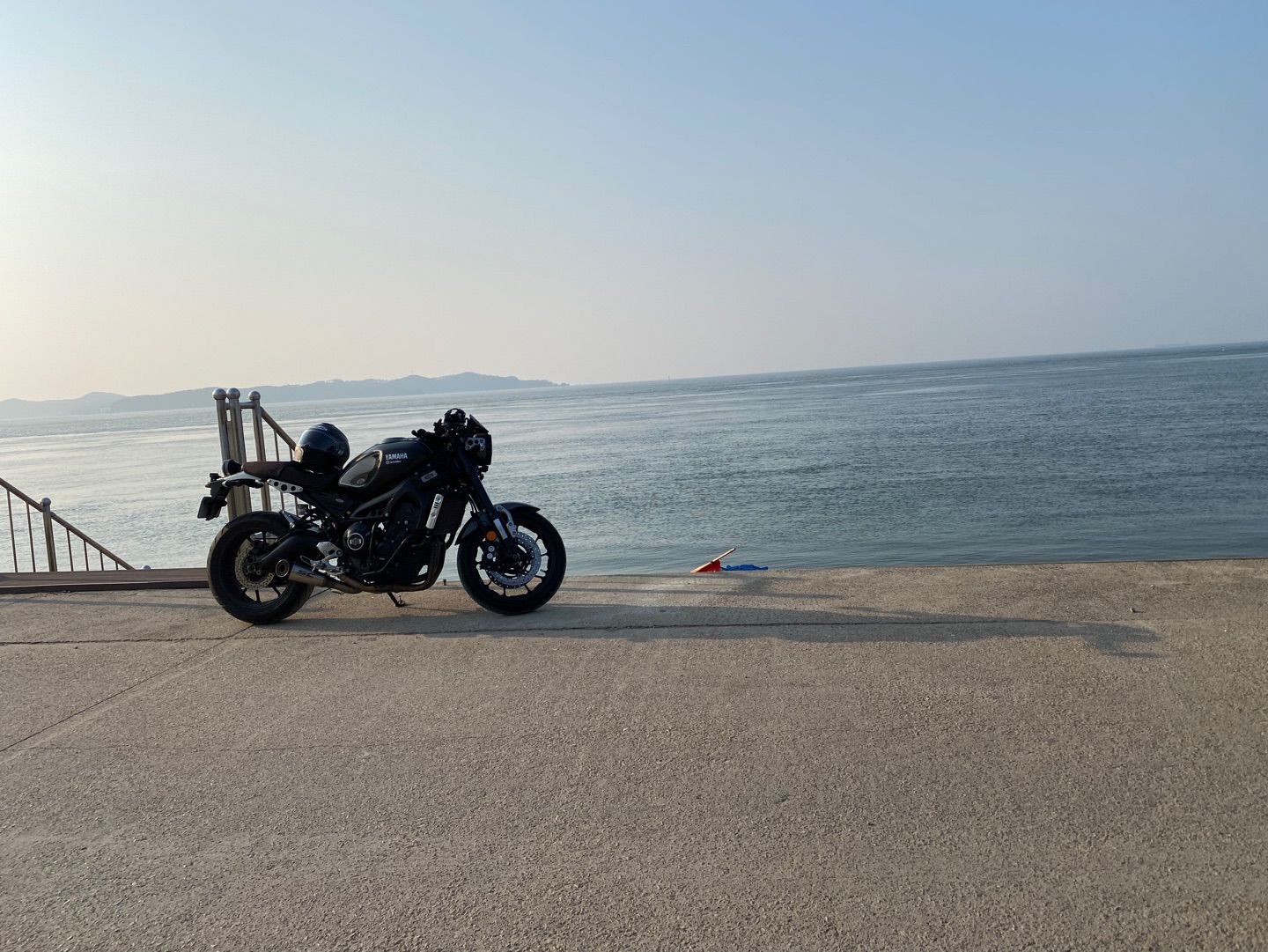 야마하 XSR 900 2018 블랙 사진 3